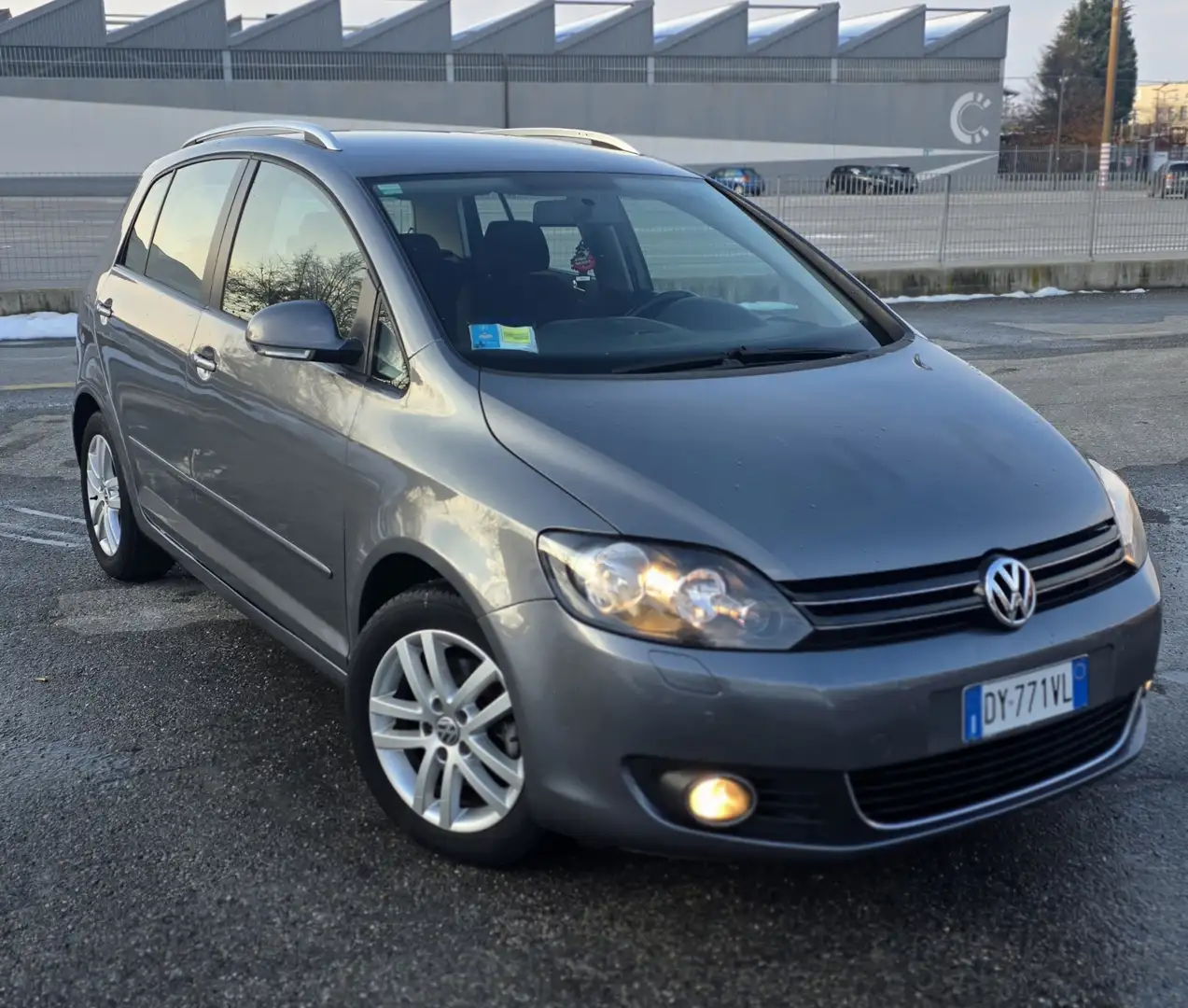 Volkswagen Golf Plus 1.6 tdi Highline - 2