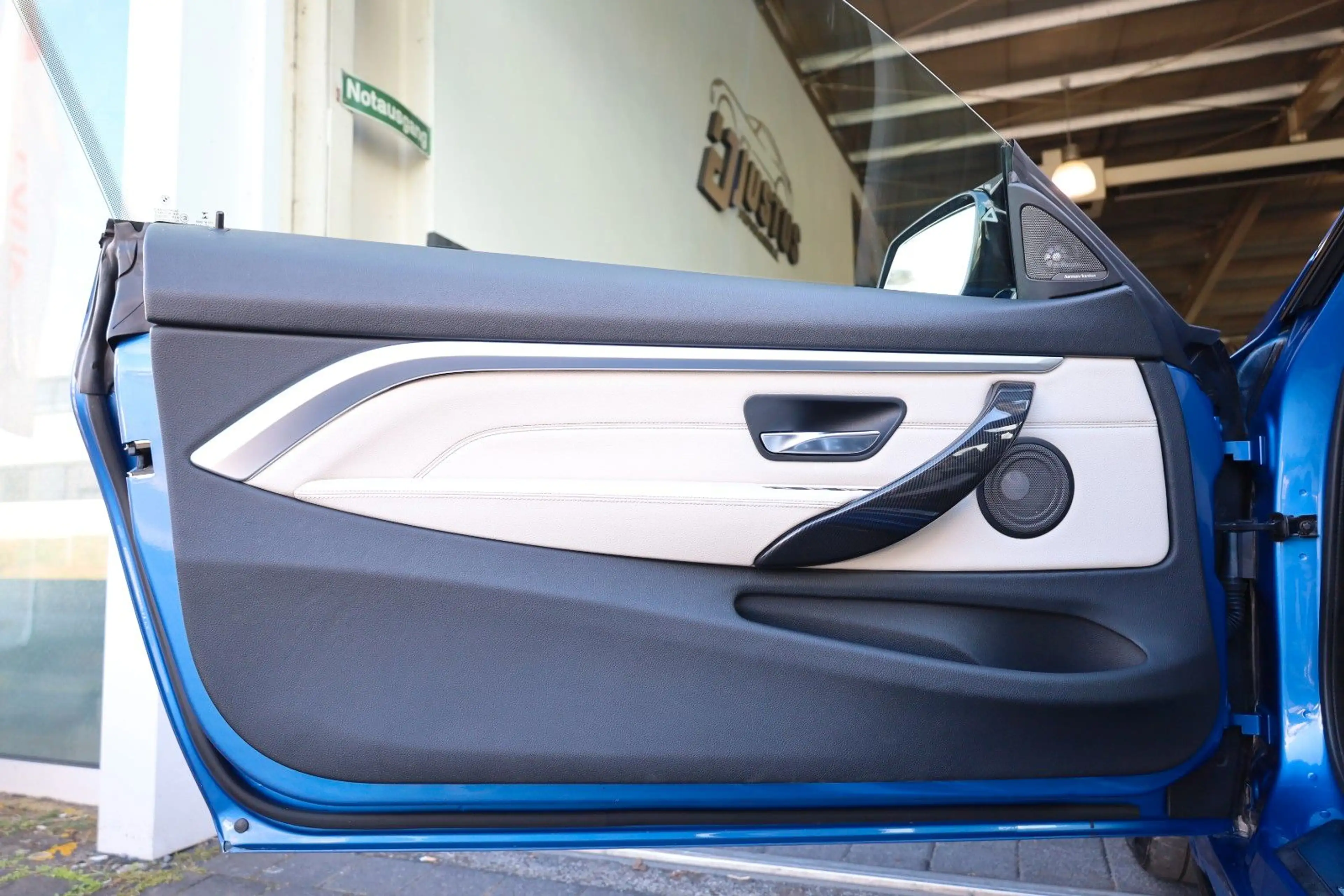 BMW 430 i Cabrio/M/SHZ/HUD/APPLE/TOTW/HK/RFK/PDC/R20 — photo 9