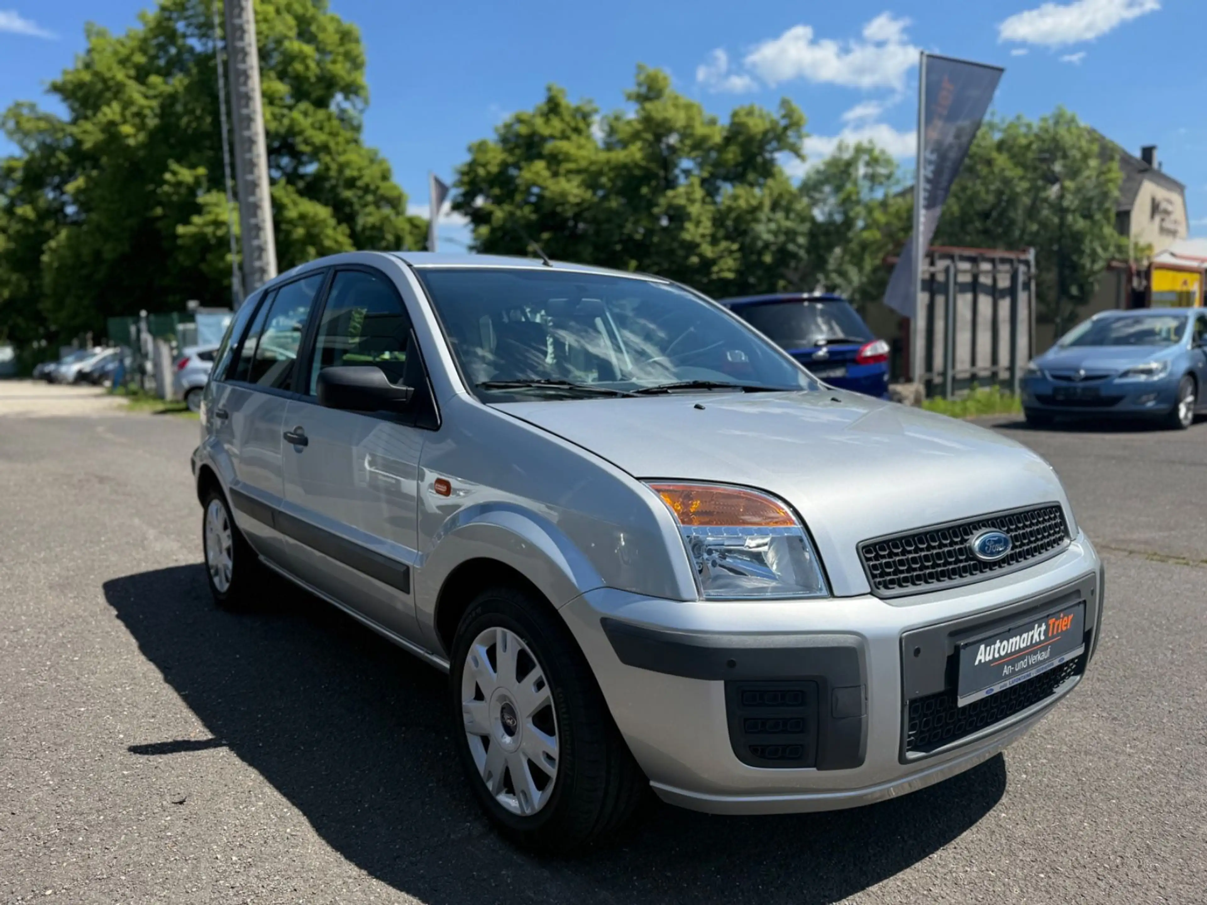 Ford Fusion Fun! TÜV NEU! Automatik! Wenig KM! — photo 8