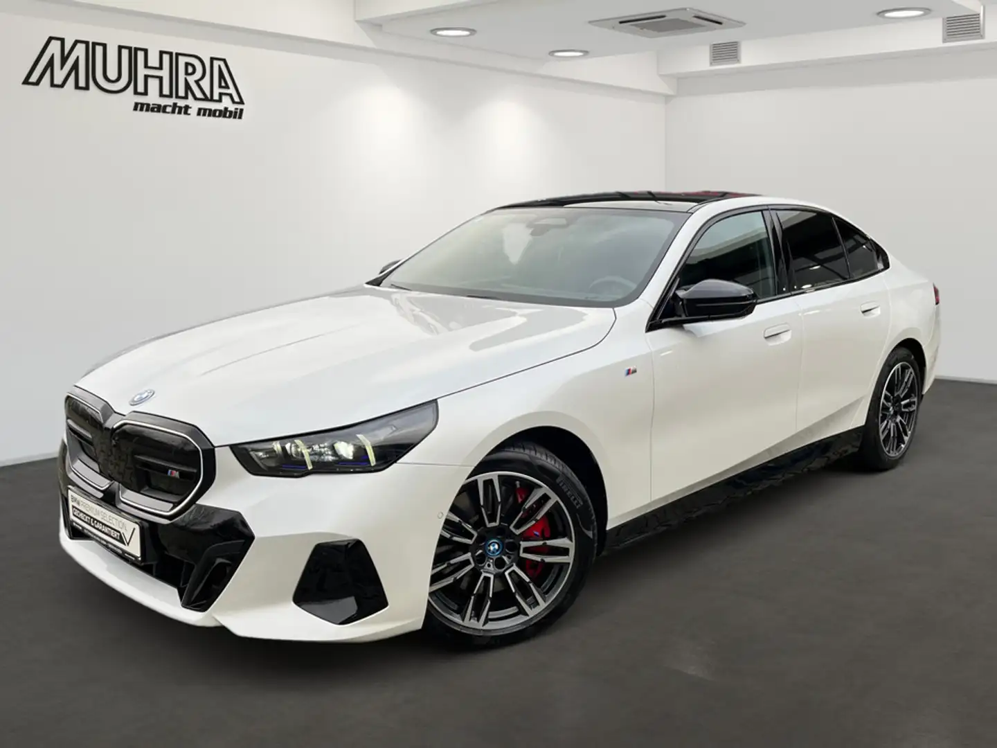 BMW M6 i5 M60 xDrive 19" PANO MEMORY ACC HUD AHK LED Blanco - 2