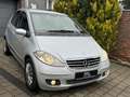 Mercedes-Benz A 180 A 180 CDI AUTOMATIK Silber - thumbnail 3