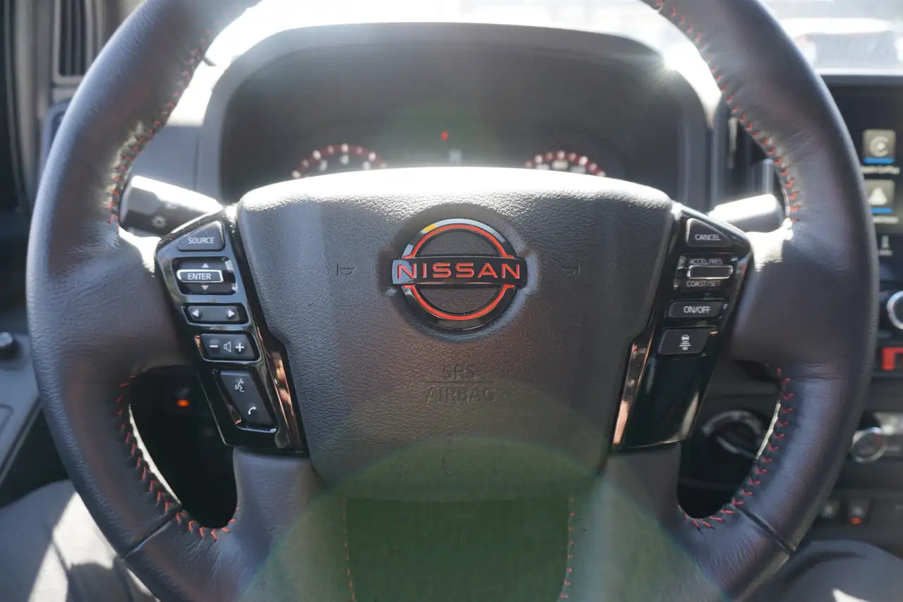Nissan Frontier снимка Nissan Frontier
