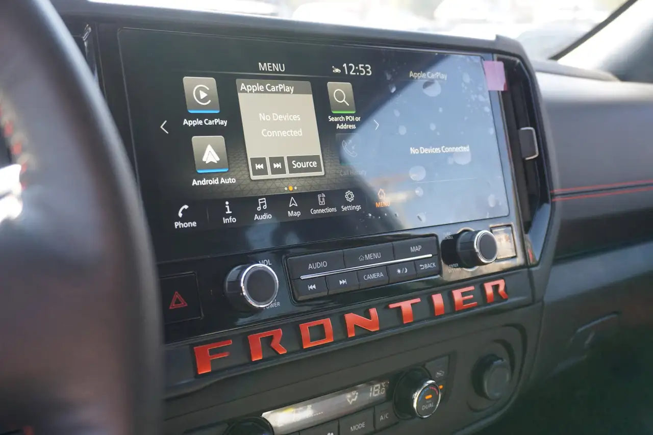 Nissan Frontier снимка Nissan Frontier