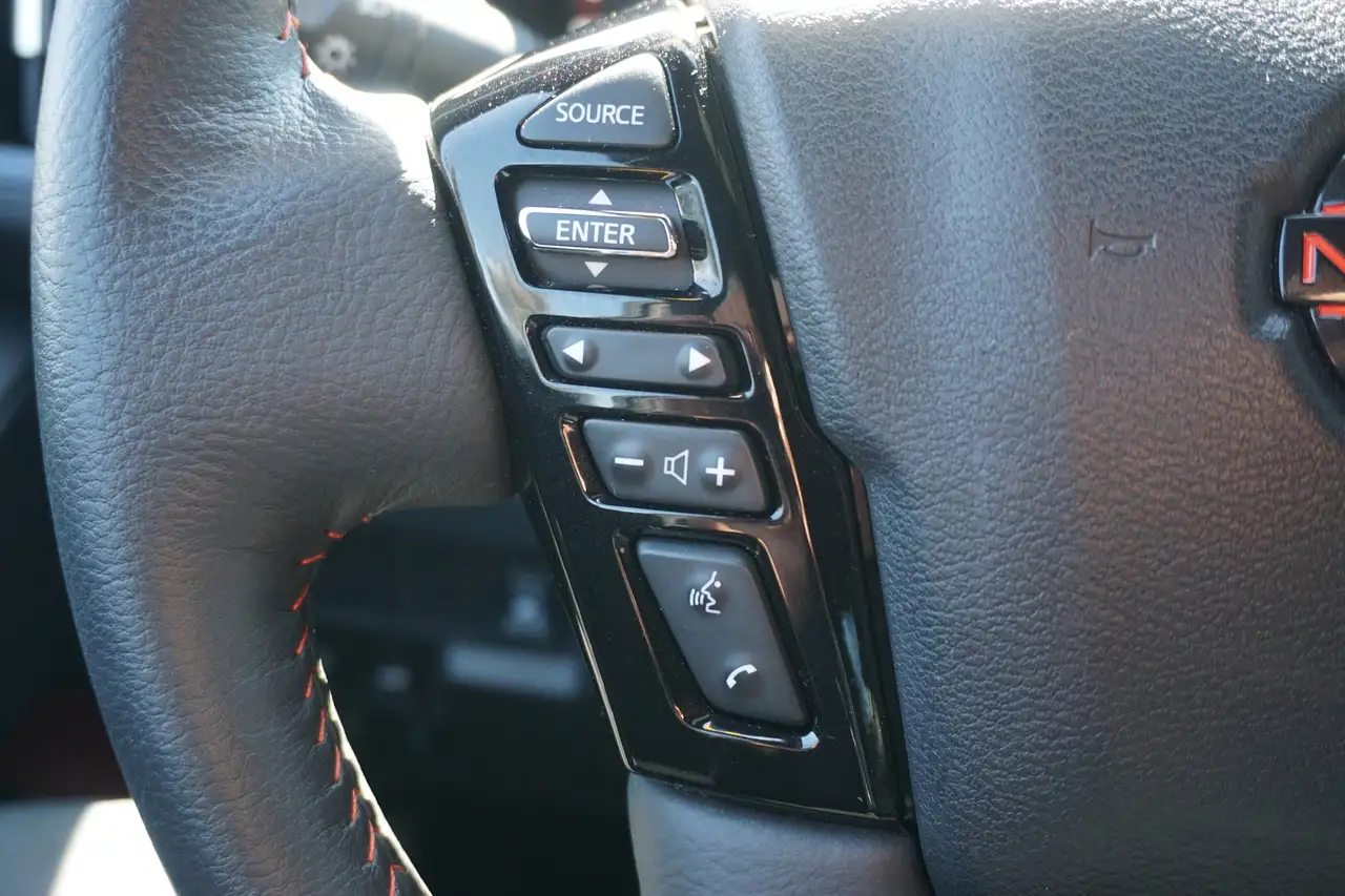 Nissan Frontier снимка Nissan Frontier