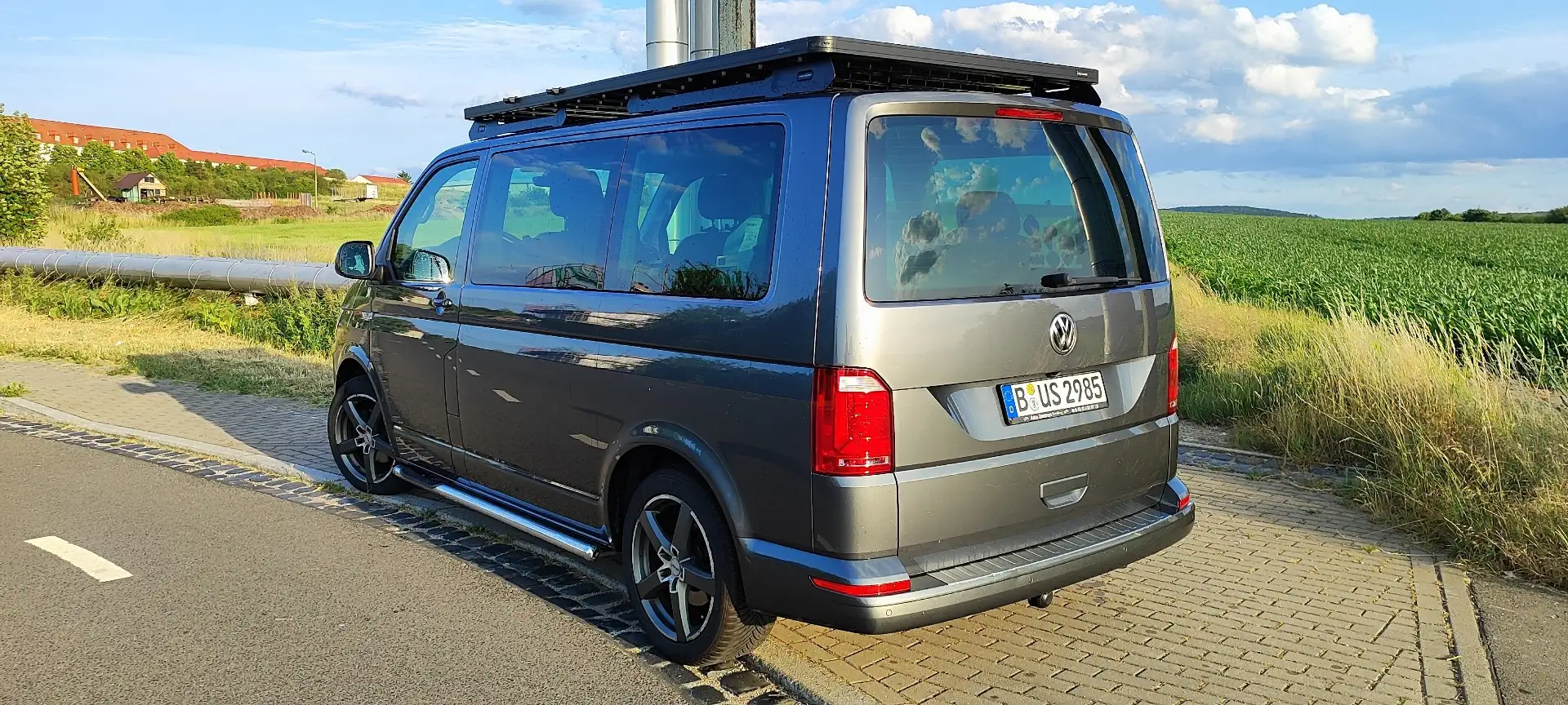 Volkswagen T6 Multivan Kurz Comfortline - 2