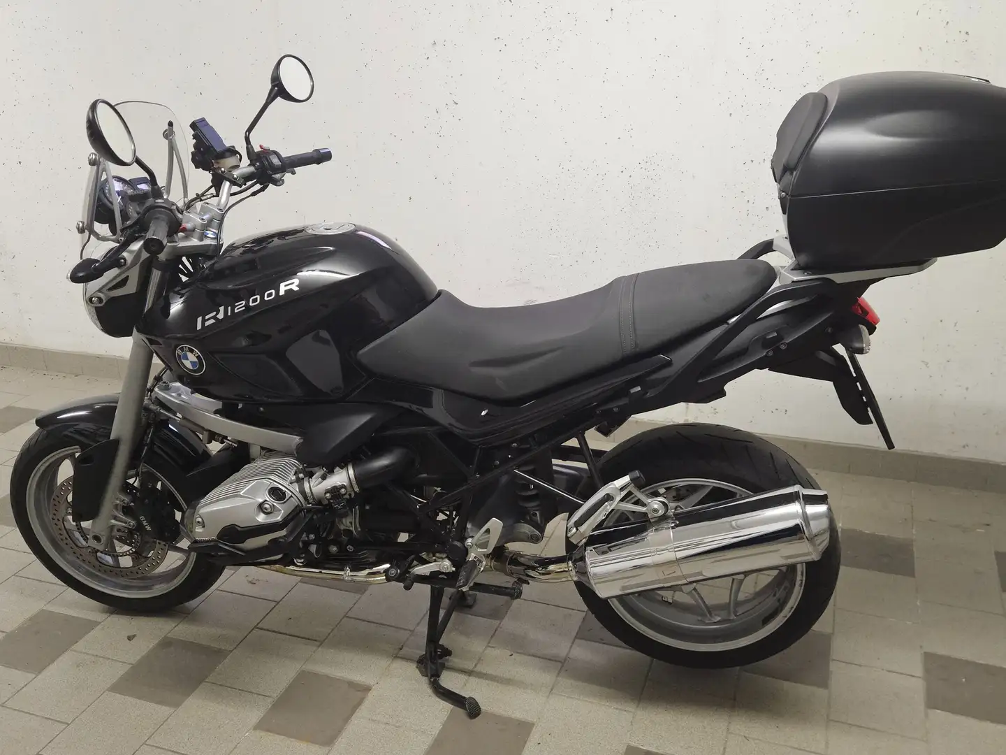 BMW R 1200 R Schwarz - 2