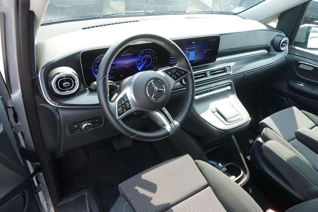 Mercedes-Benz EQV 300