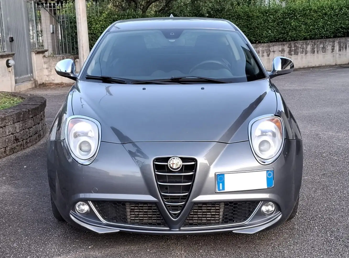 Alfa Romeo MiTo 1.3 jtdm Gris - 2
