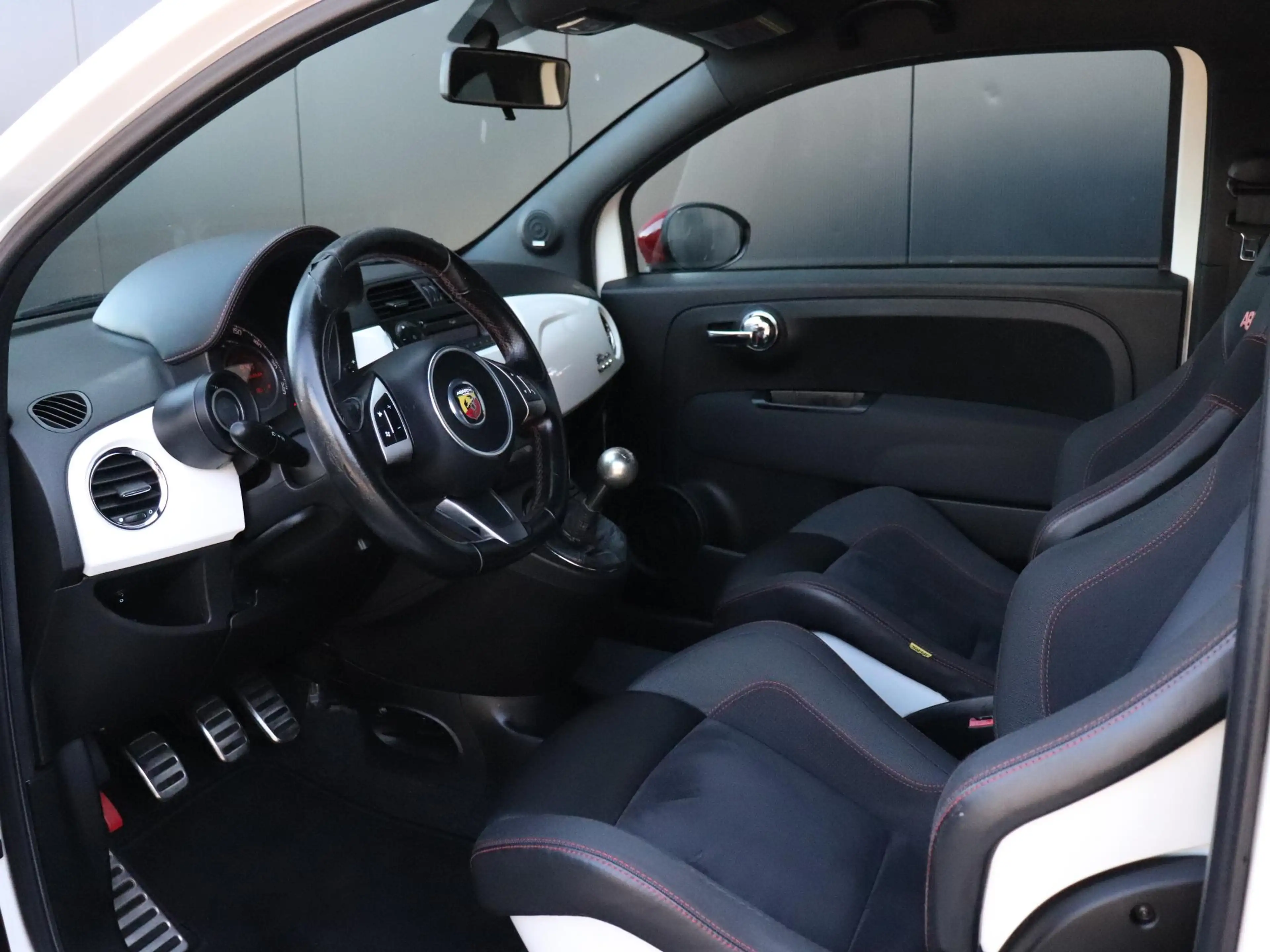Fiat 500 Abarth 1.4-16V | 250+ PK | SPORTSTOELEN | AIRCO | G-TECH — photo 6