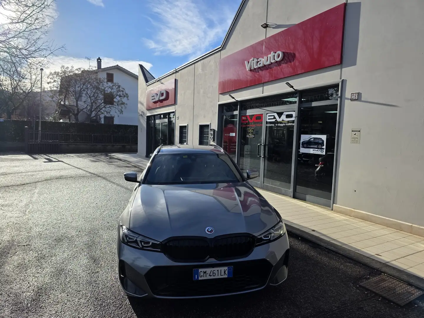 BMW 320 Bmw 320d Touring mhev 48V xdrive MSport auto Grau - 1