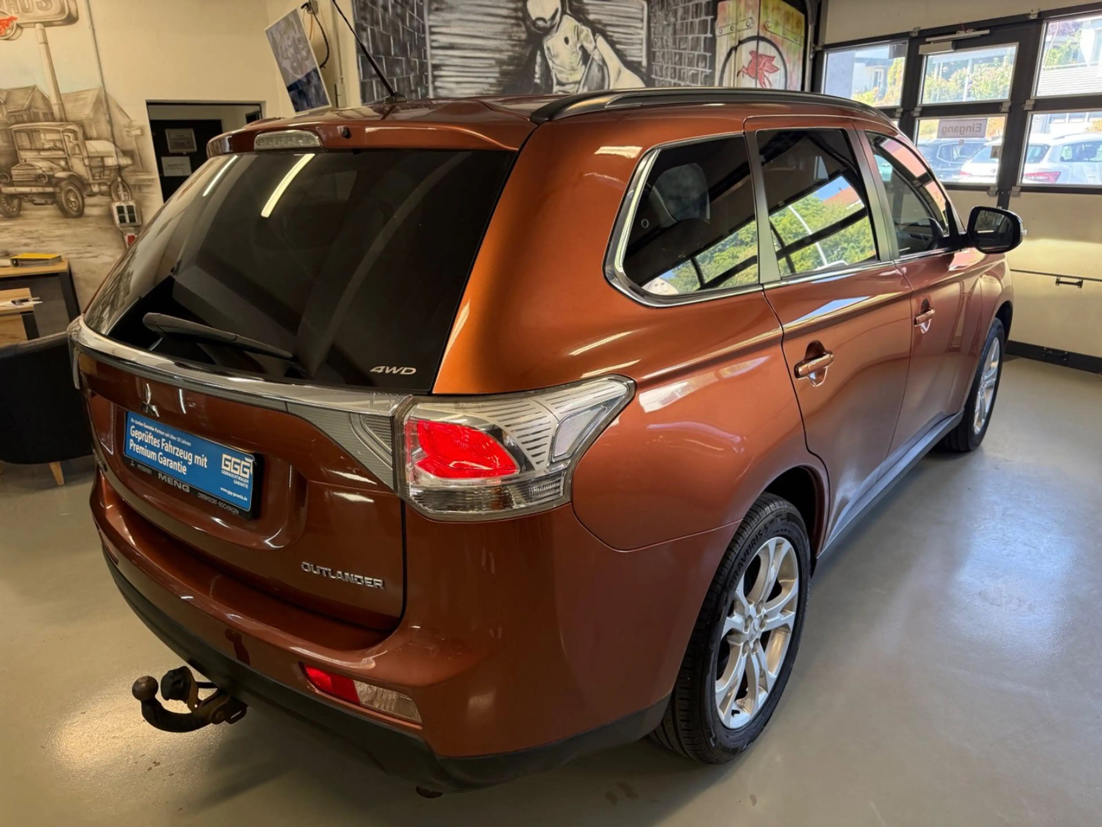 Mitsubishi Outlander 2.2 DI- 4WD 1HAND AHK XENON RKM 7 SITZ — photo 5
