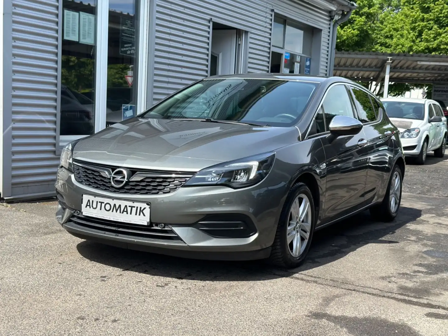 Opel Astra K Lim. 5-trg. Grijs - 1