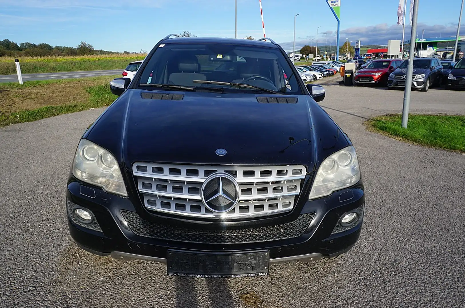 Mercedes-Benz ML 320 CDI 4MATIC Aut. DPF Zwart - 1