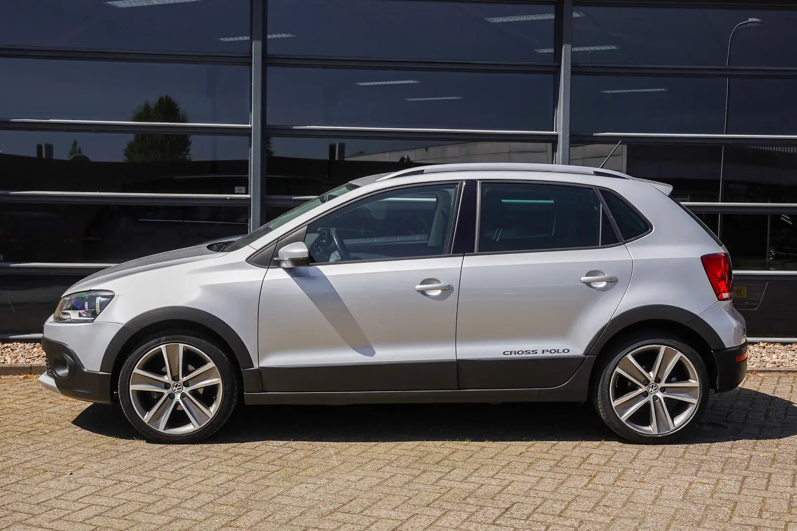 Volkswagen Polo Cross 1.2 TSI Trekhaak|NL-auto|Zuinig Gris - 2
