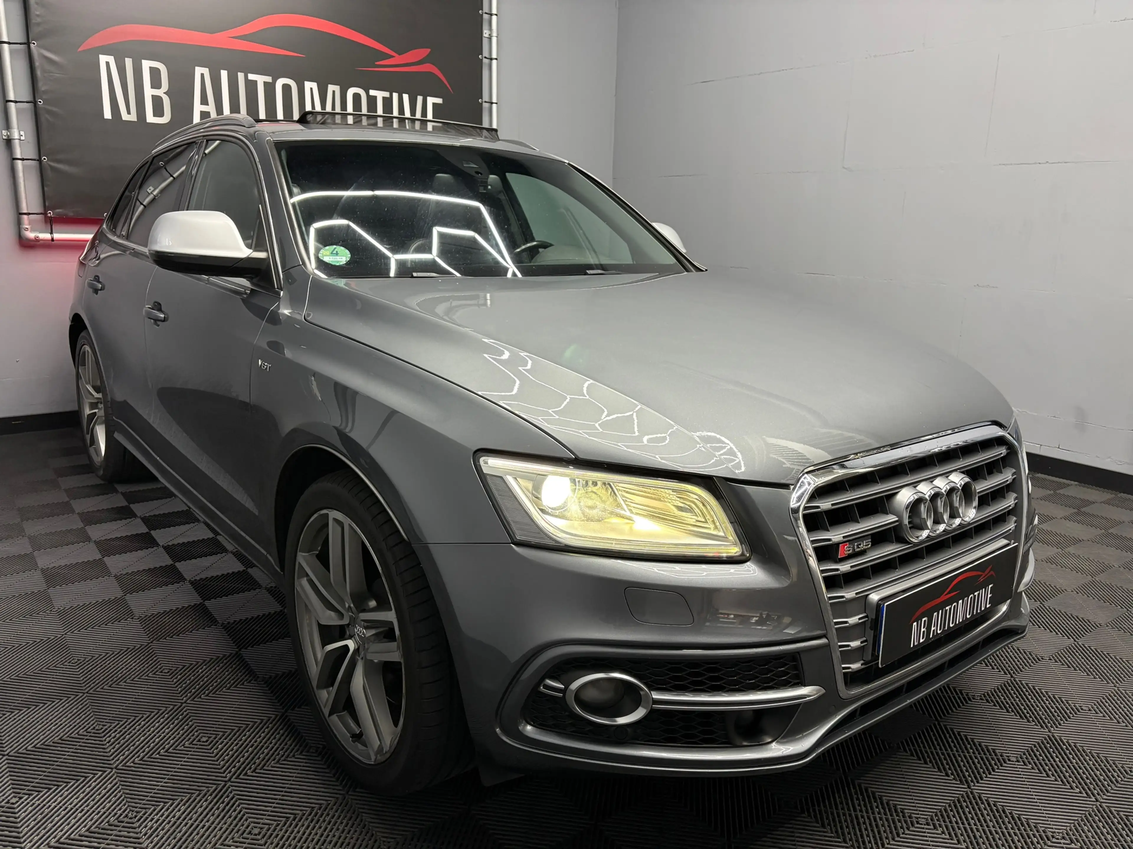 Audi SQ5 3.0 TDI Quattro S-Line — photo 3