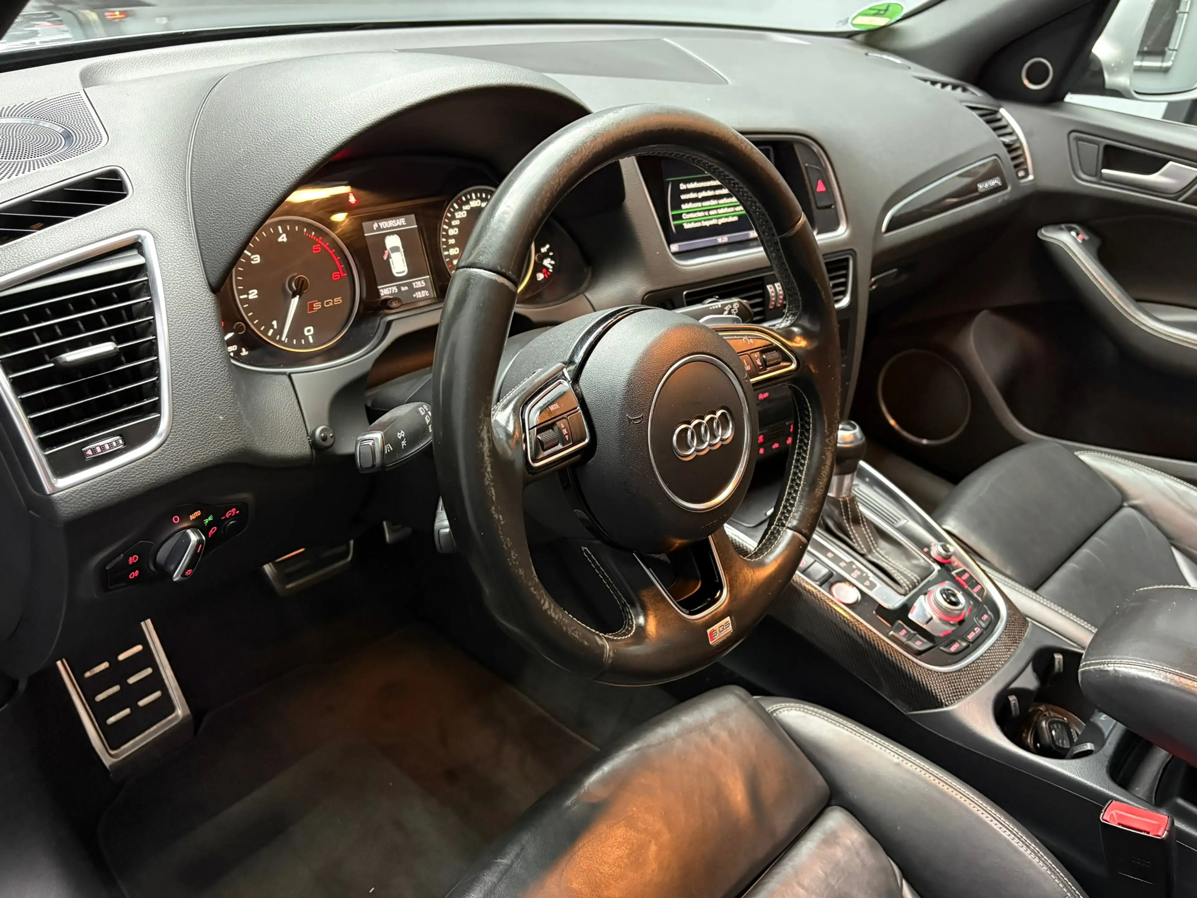 Audi SQ5 3.0 TDI Quattro S-Line — photo 6