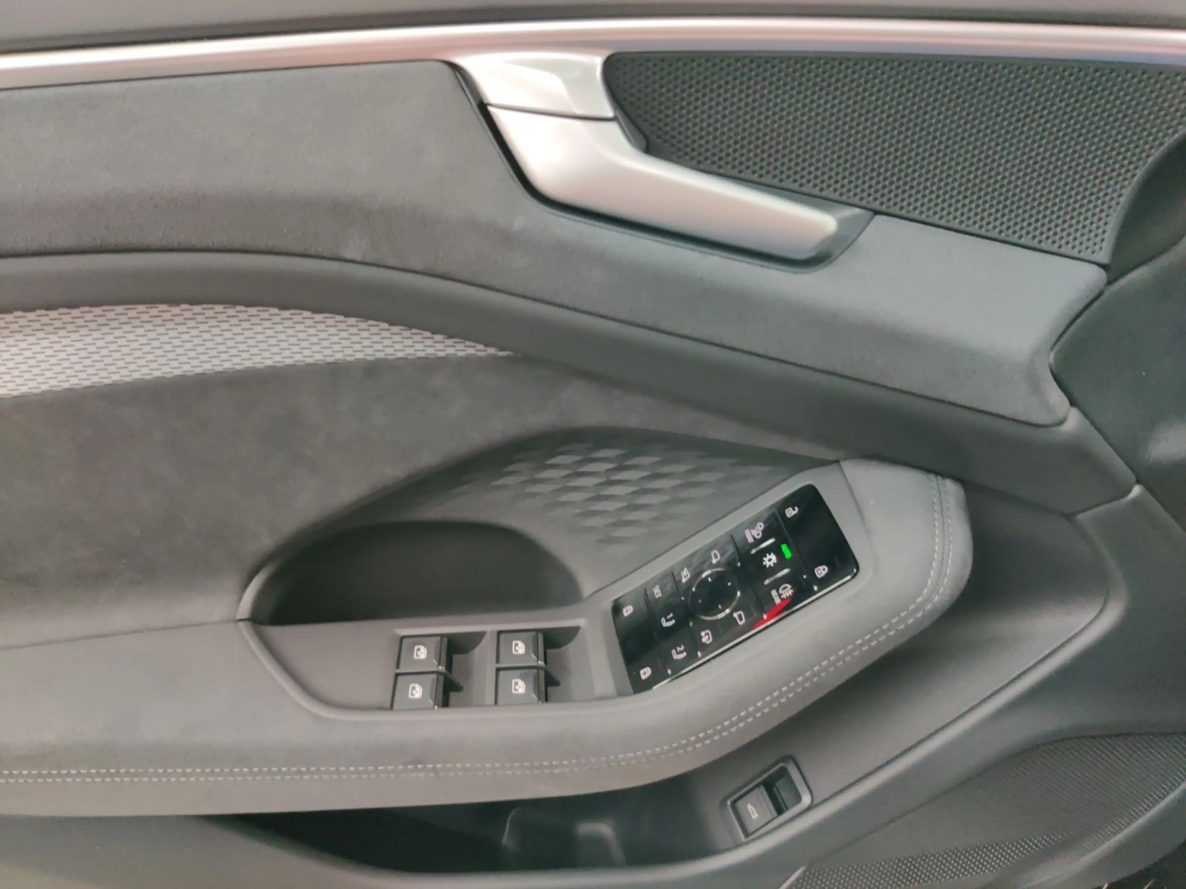 Audi A6 TDI qu. S line-Ext/S-Int/AHK/Tech plus — photo 10
