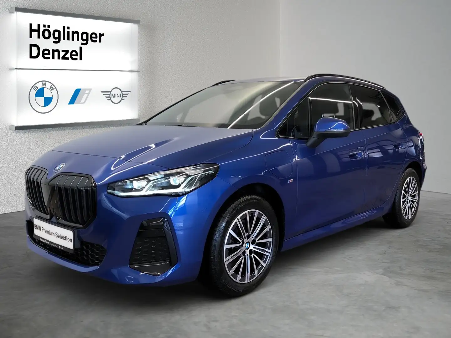 BMW 225 225e xDrive Active Tourer Blau - 2