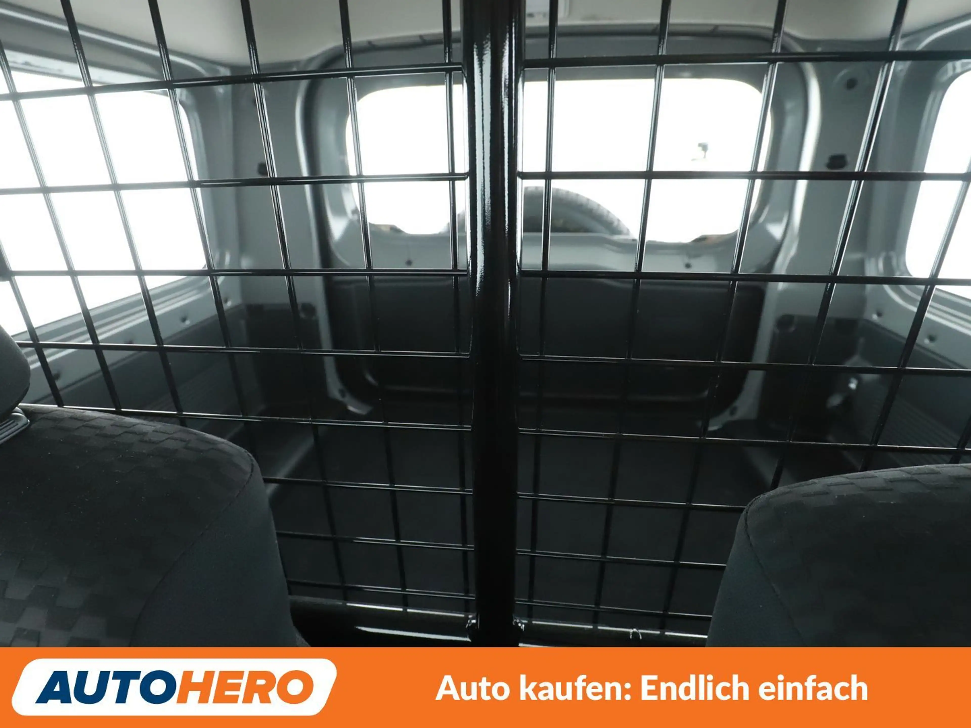 Suzuki Jimny 1.5 Comfort Allgrip NFZ*SHZ*ALU*SPUR*KLIMA* — photo 15