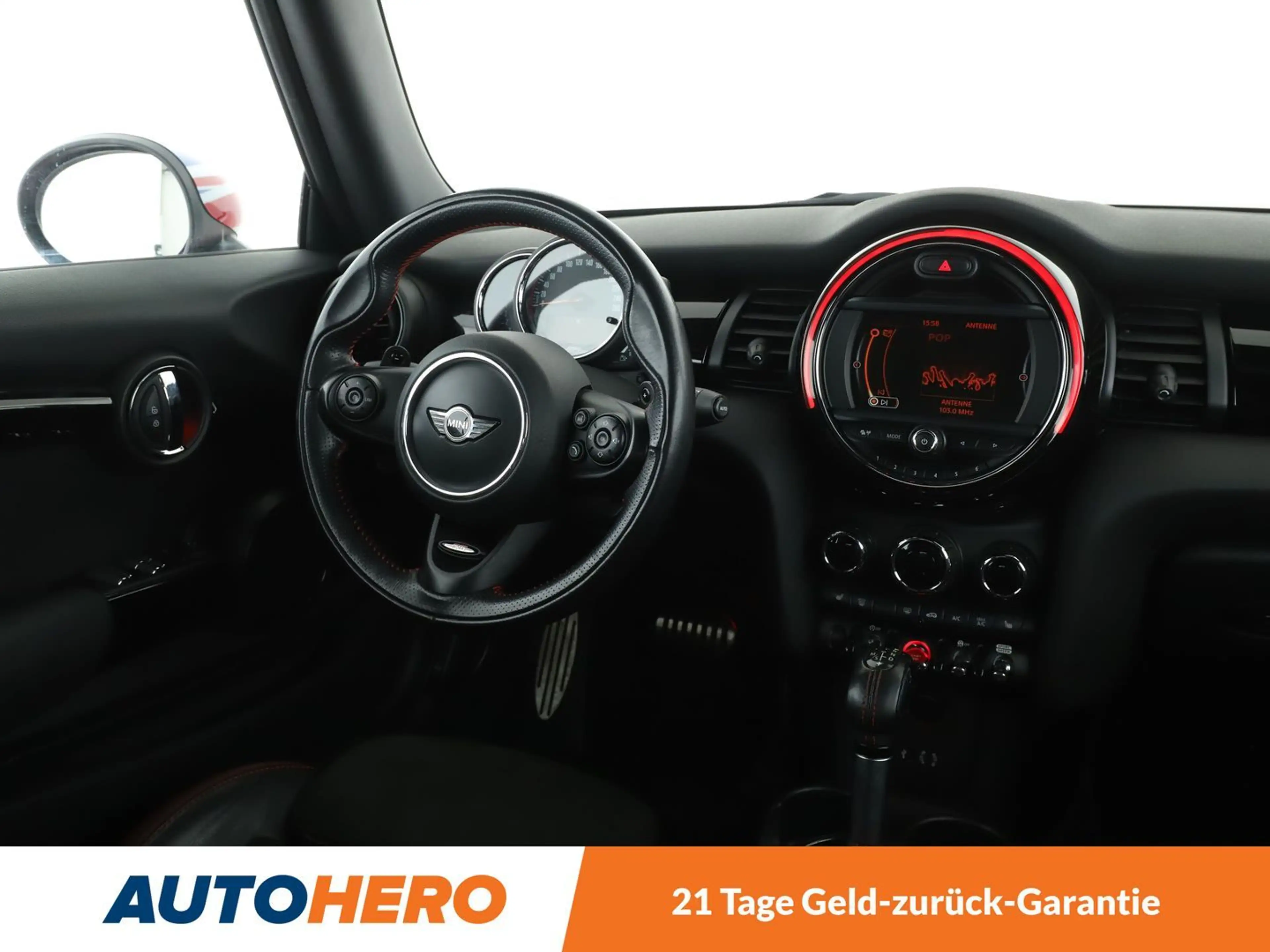 MINI John Cooper Works Cabrio John Cooper Works Aut.*NAVI*LED*TEMPO*CAM*PDC* — photo 12