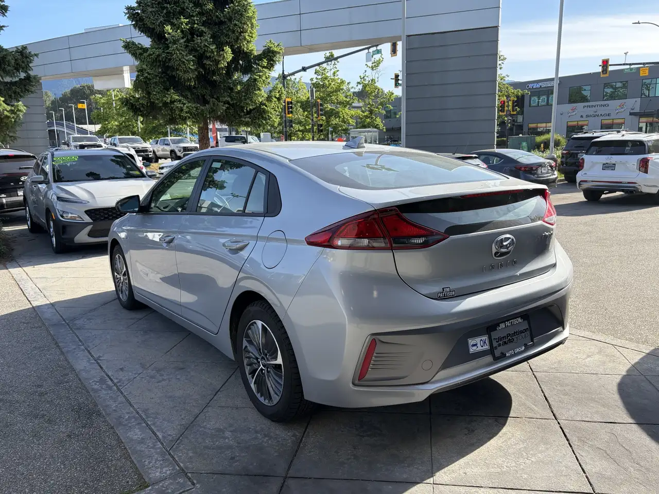 Hyundai IONIQ снимка Hyundai IONIQ