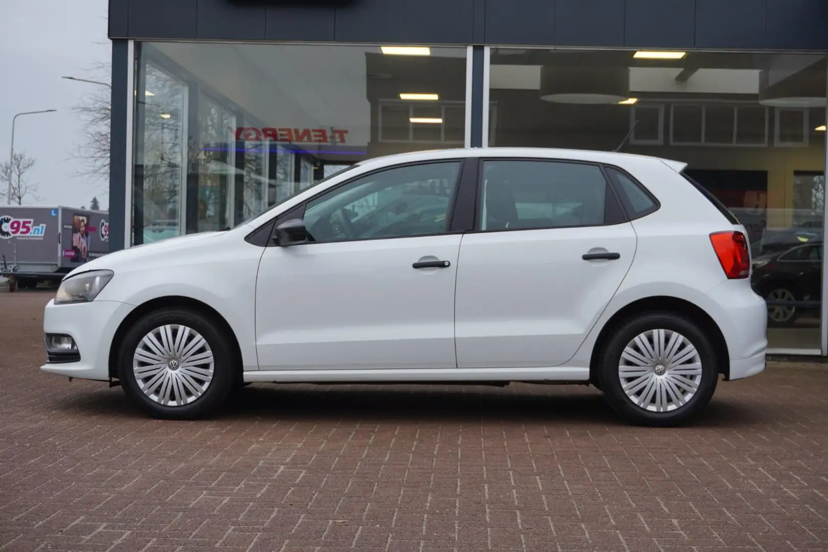 Volkswagen Polo 1.0 TSI Comfortline | 5deurs | Airco | Elek. pakke Wit - 2