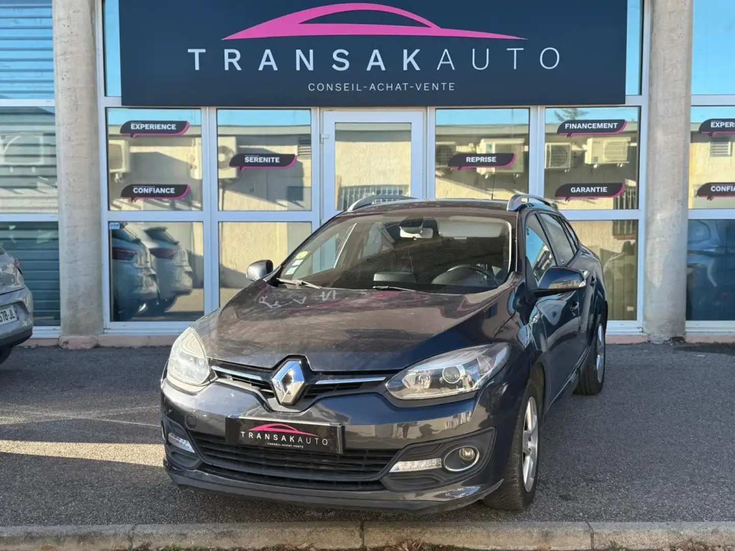 Renault Megane III ESTATE BUSINESS III 1.5 dCi 110 FAP Energy eco2 Business Grau - 1