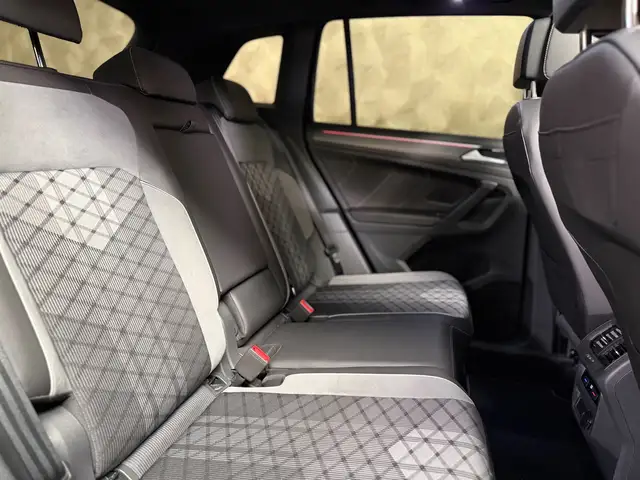 Volkswagen Tiguan view 16