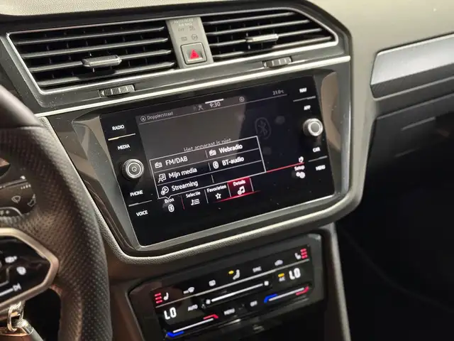 Volkswagen Tiguan view 25