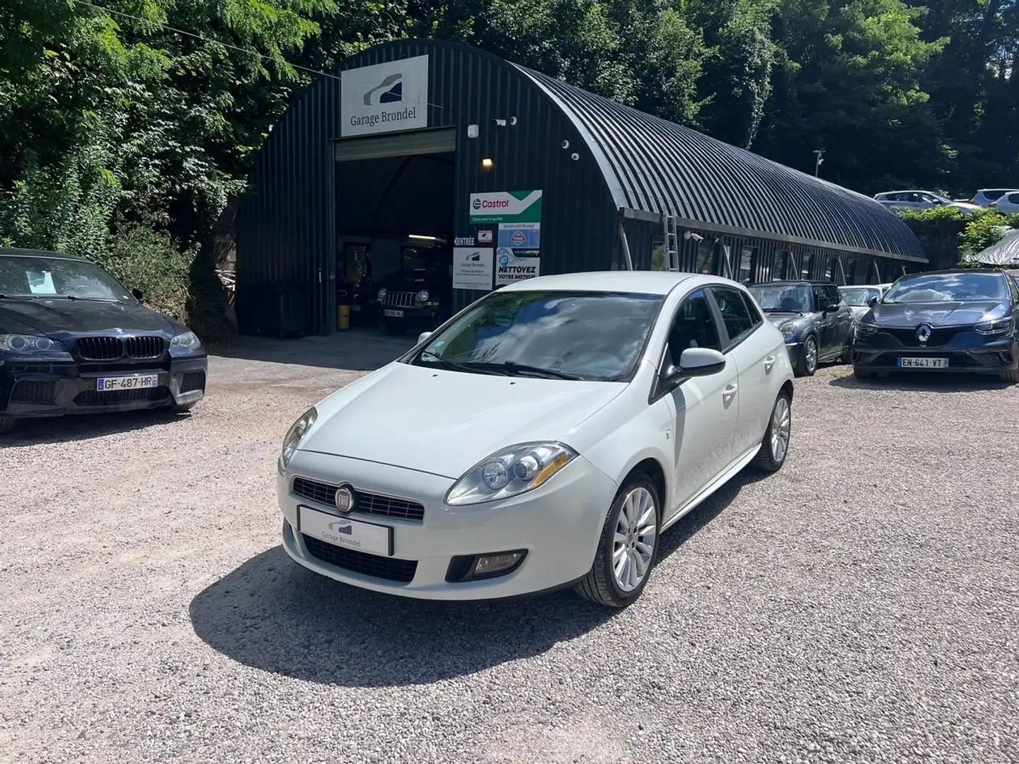 Fiat Bravo 1.4 i 90cv 2ème main Blanc - 1