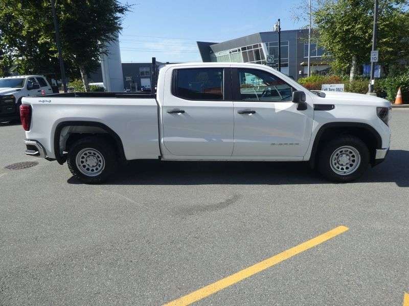 2024 GMC Sierra 1500 2024 GMC  4WD Crew Cab 157 Pro — снимка 1