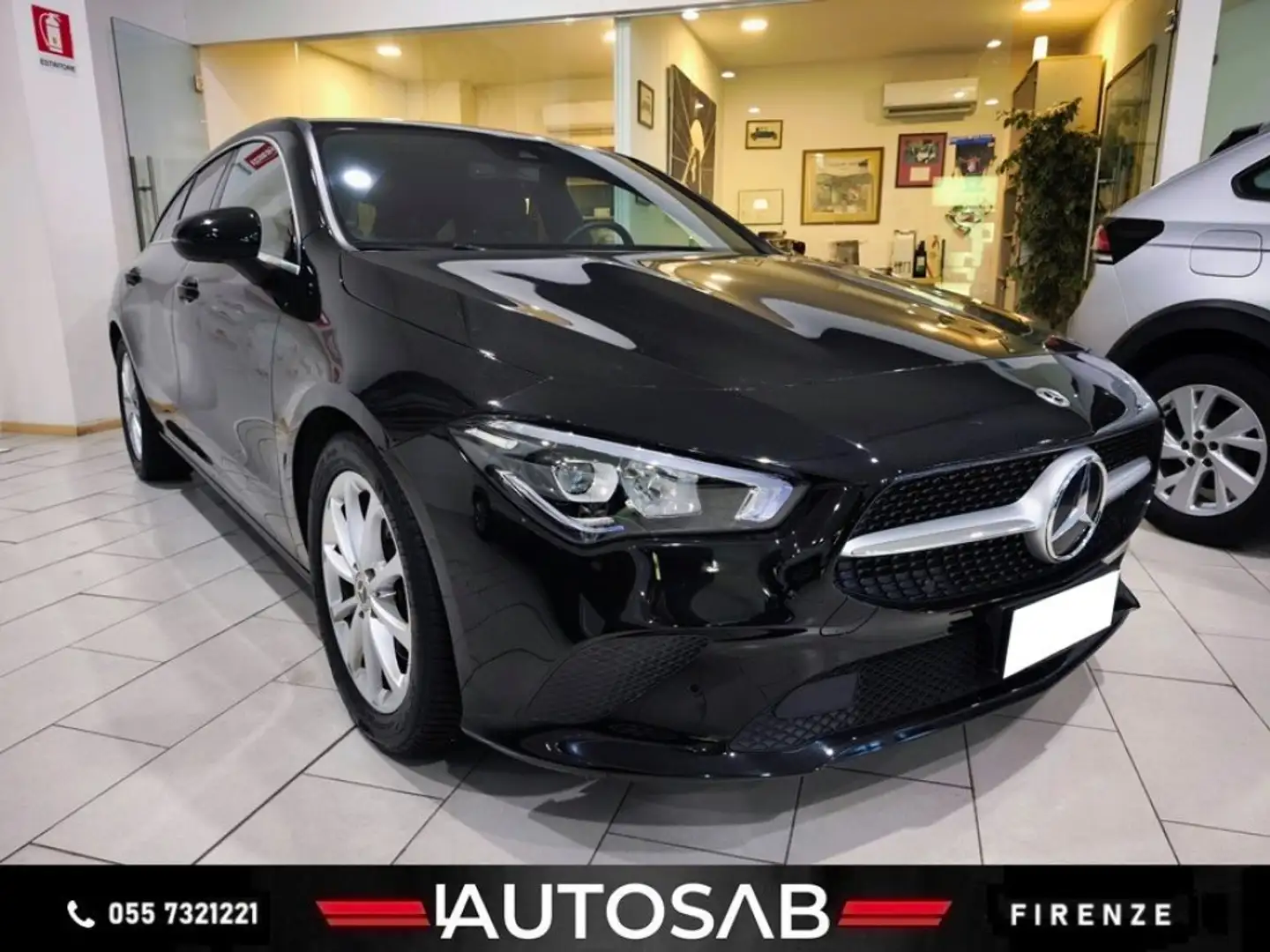 Mercedes-Benz CLA 180 d Shooting Brake Autom. Executive 24 Mesi Garanzia Nero - 1
