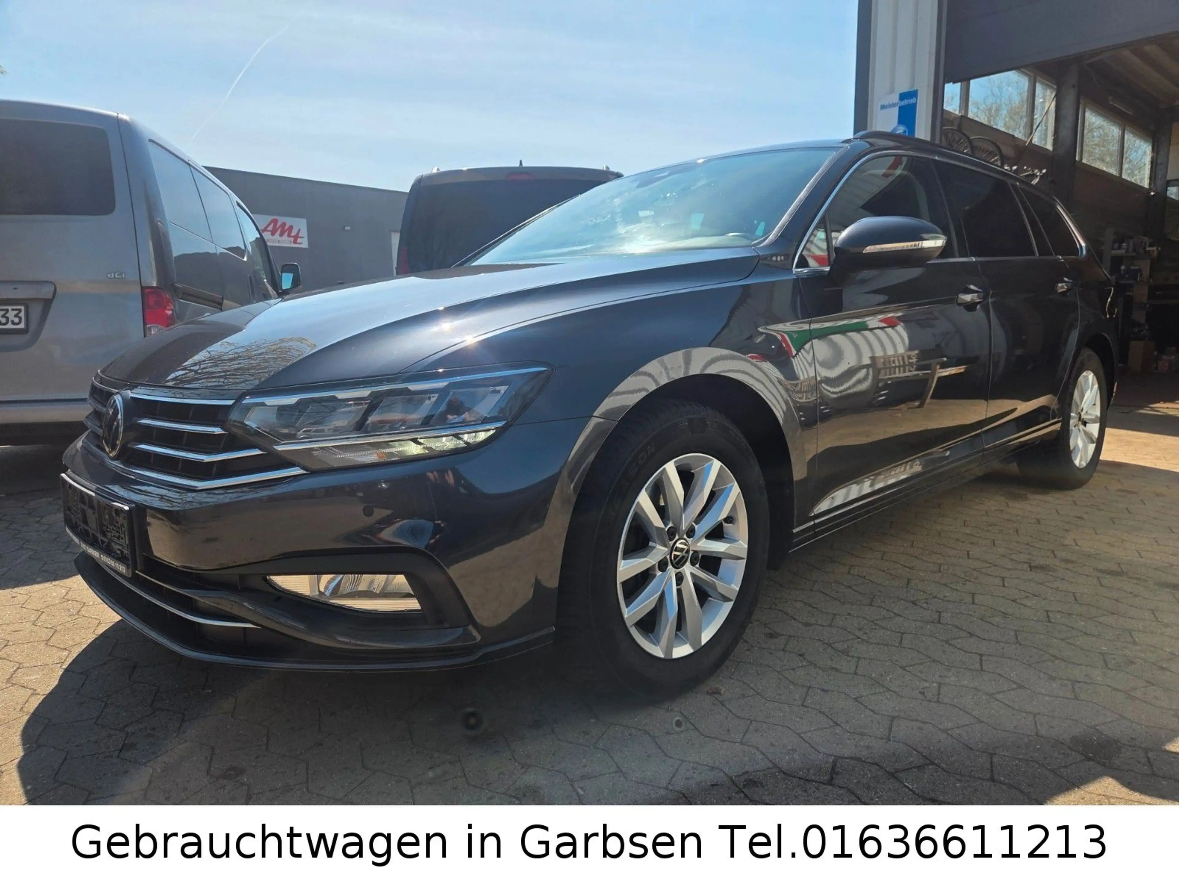 Volkswagen Passat Variant 2.0 TDI DSG NAVI AHK SHZ ACC LED — photo 3