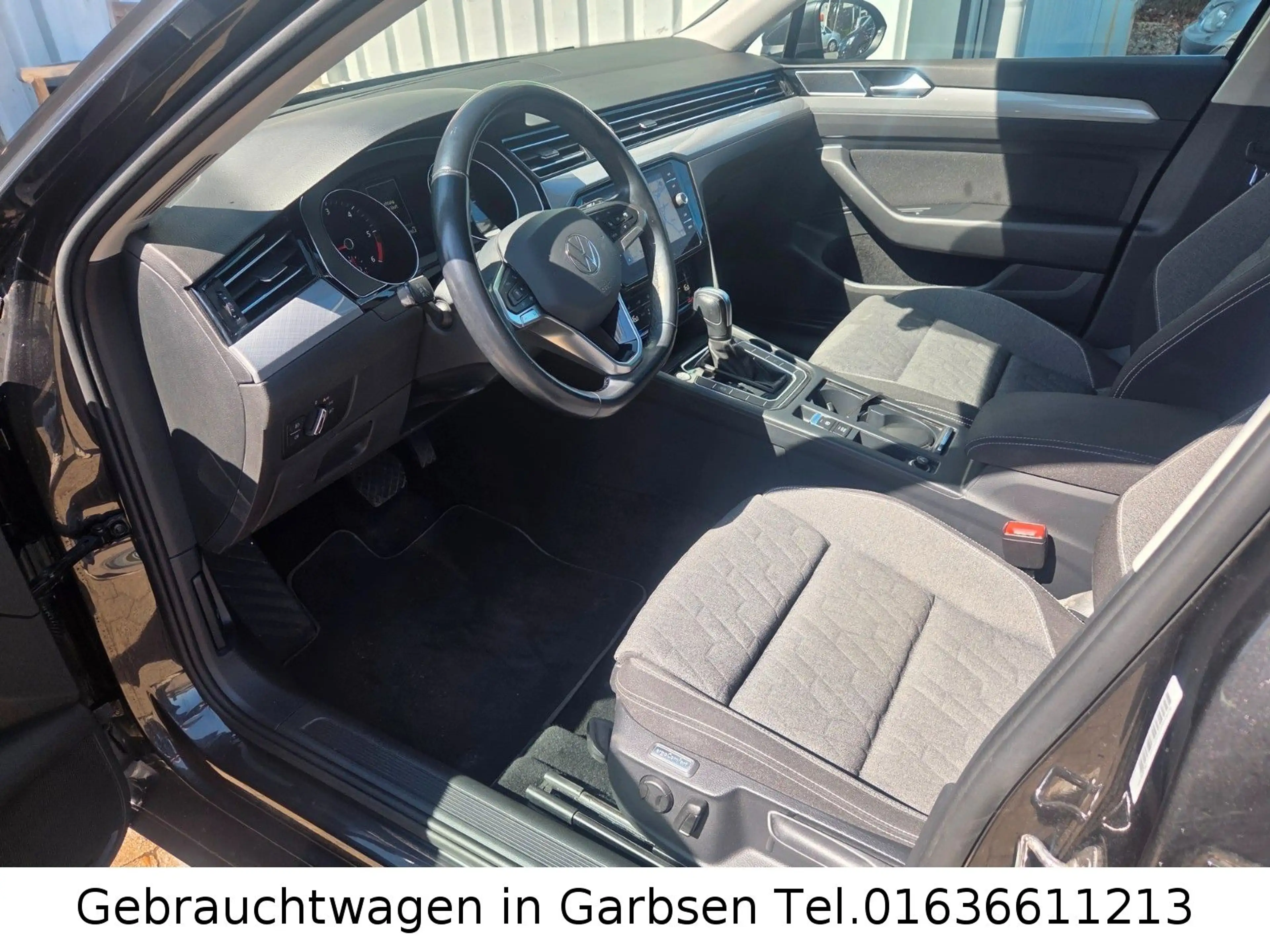 Volkswagen Passat Variant 2.0 TDI DSG NAVI AHK SHZ ACC LED — photo 8