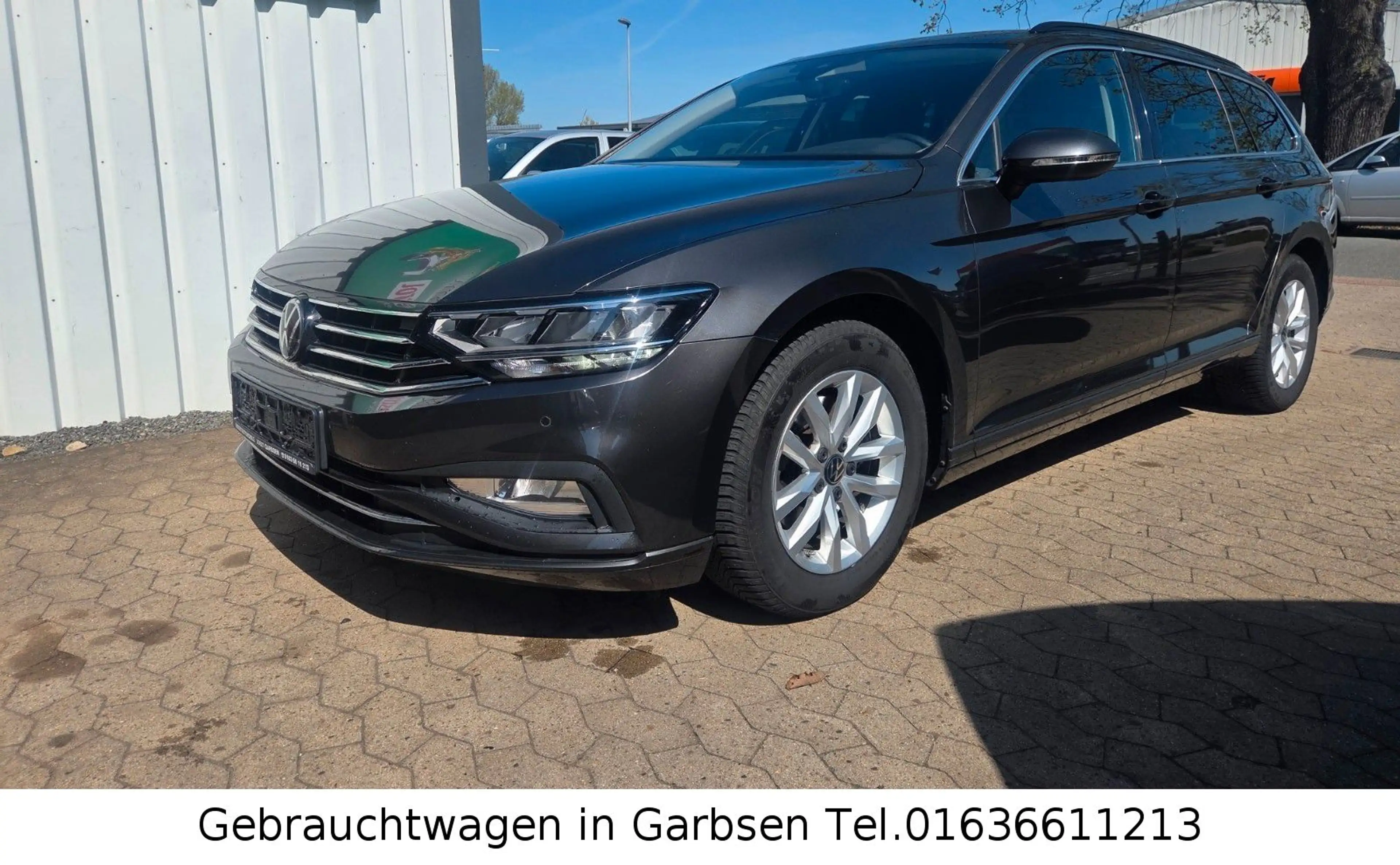 Volkswagen Passat Variant 2.0 TDI DSG NAVI AHK SHZ ACC LED — photo 6
