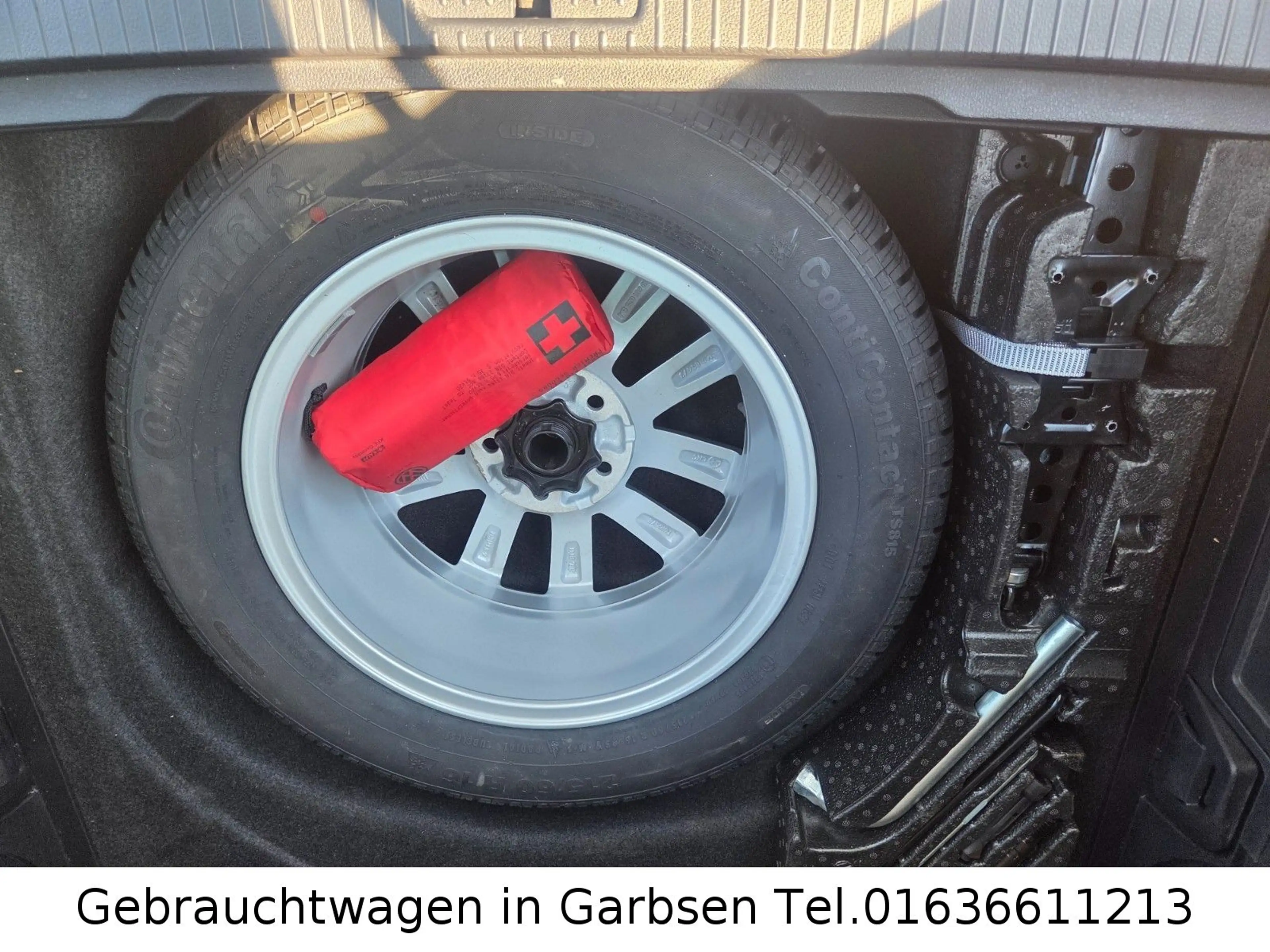 Volkswagen Passat Variant 2.0 TDI DSG NAVI AHK SHZ ACC LED — photo 18