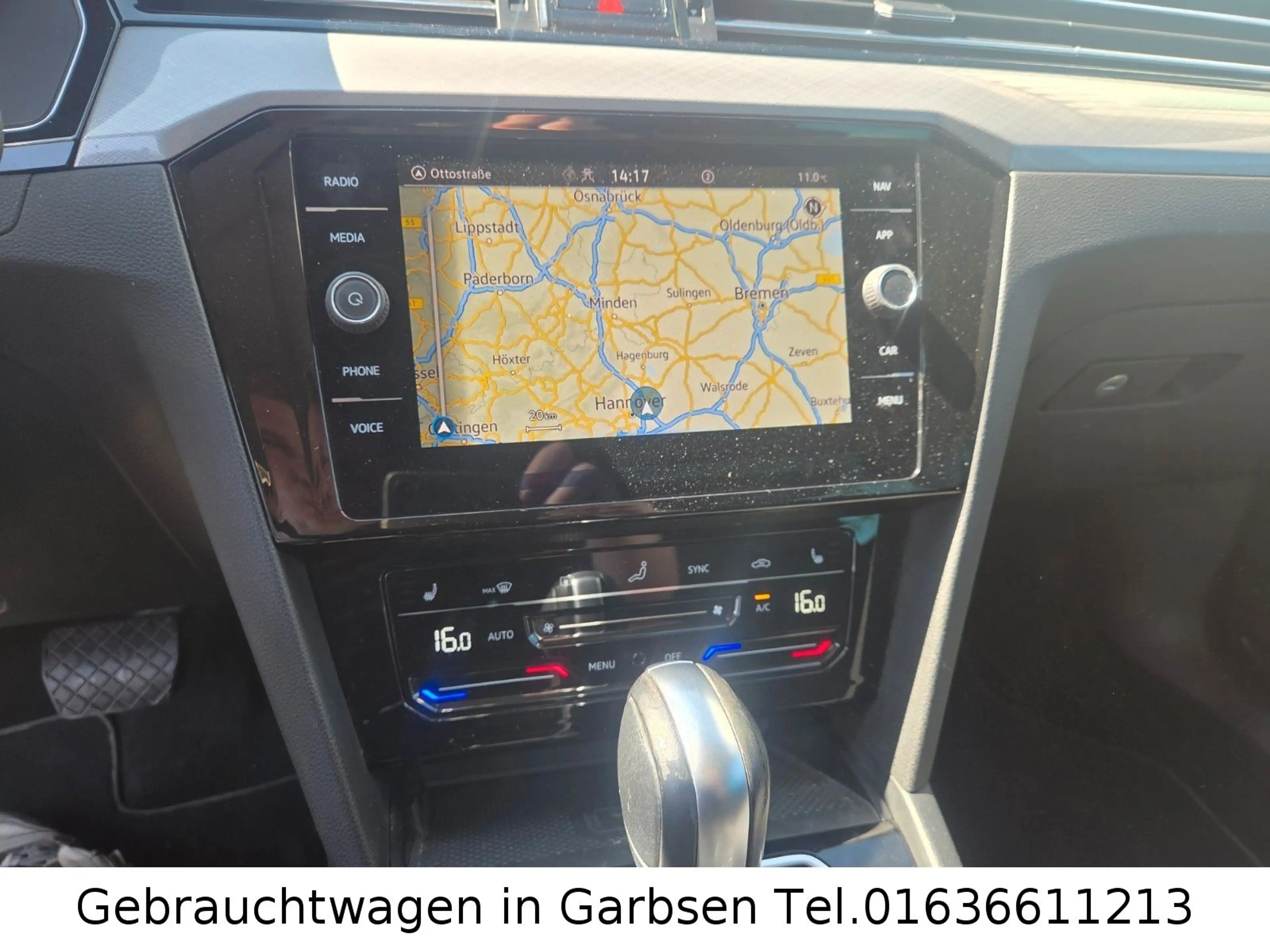 Volkswagen Passat Variant 2.0 TDI DSG NAVI AHK SHZ ACC LED — photo 9