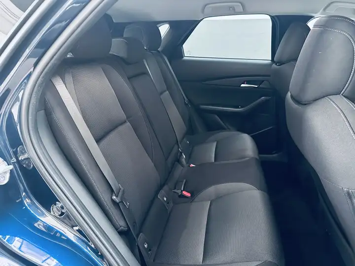 Mazda CX-30 2024, foto 34