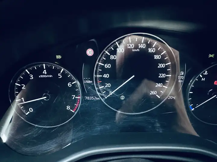 Mazda CX-30 2024, foto 13