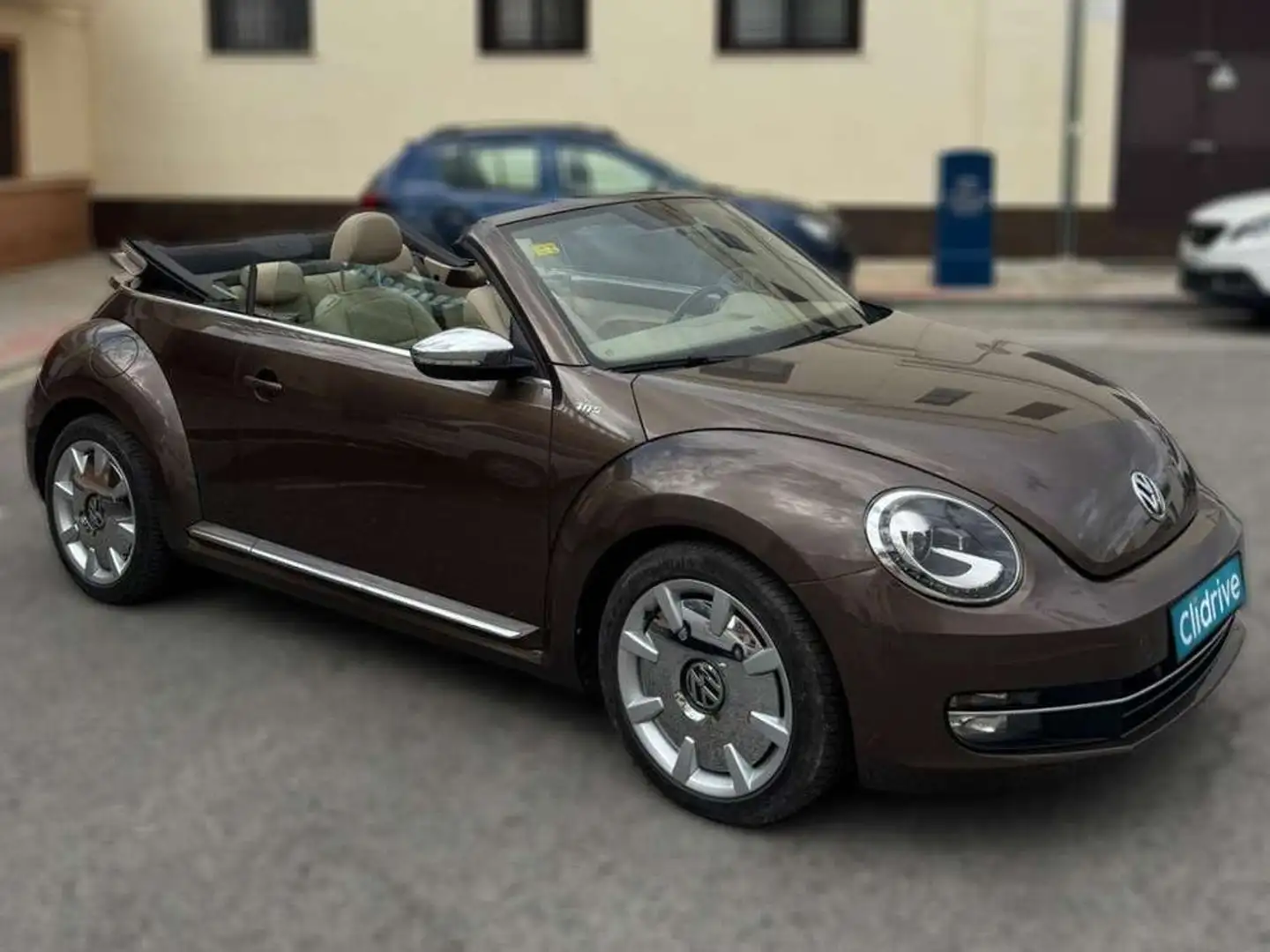 Volkswagen Beetle Cabrio 2.0TDI Design 140 Marrón - 2