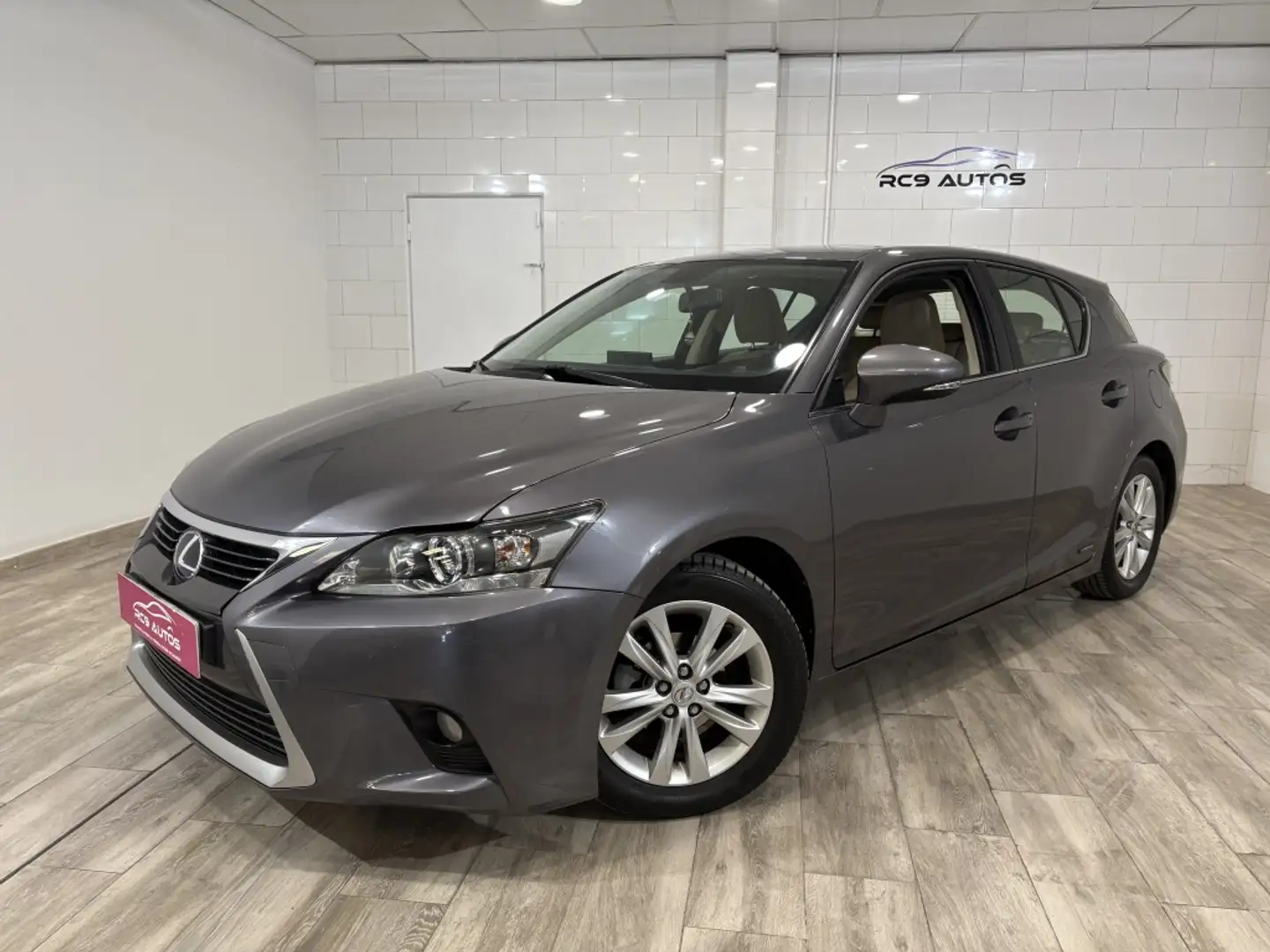 Lexus CT 200h Executive Gris - 2