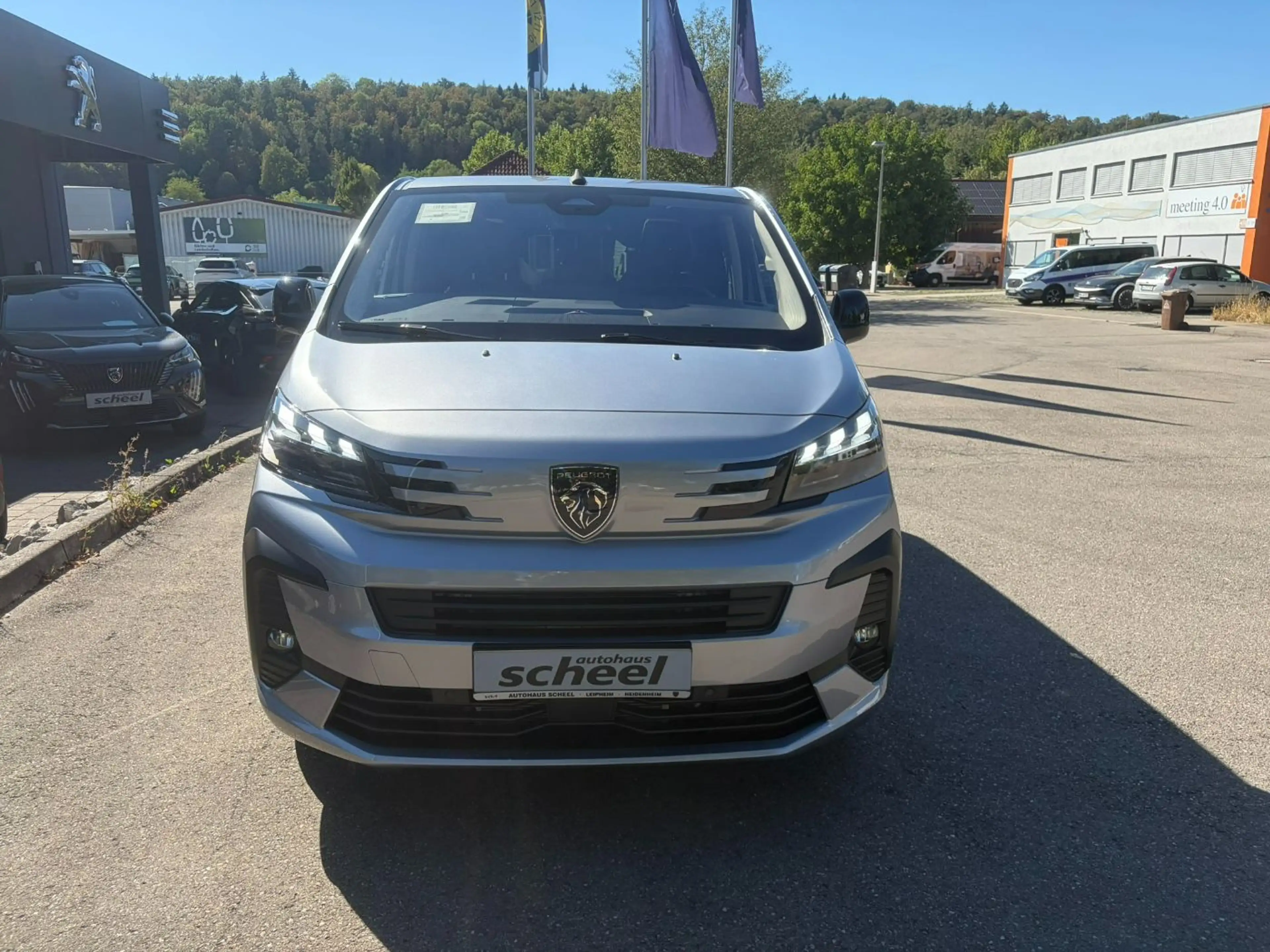 Peugeot Traveller Allure L2 AHK/HUD/Kam./KeyLess/LED/PDC — photo 3