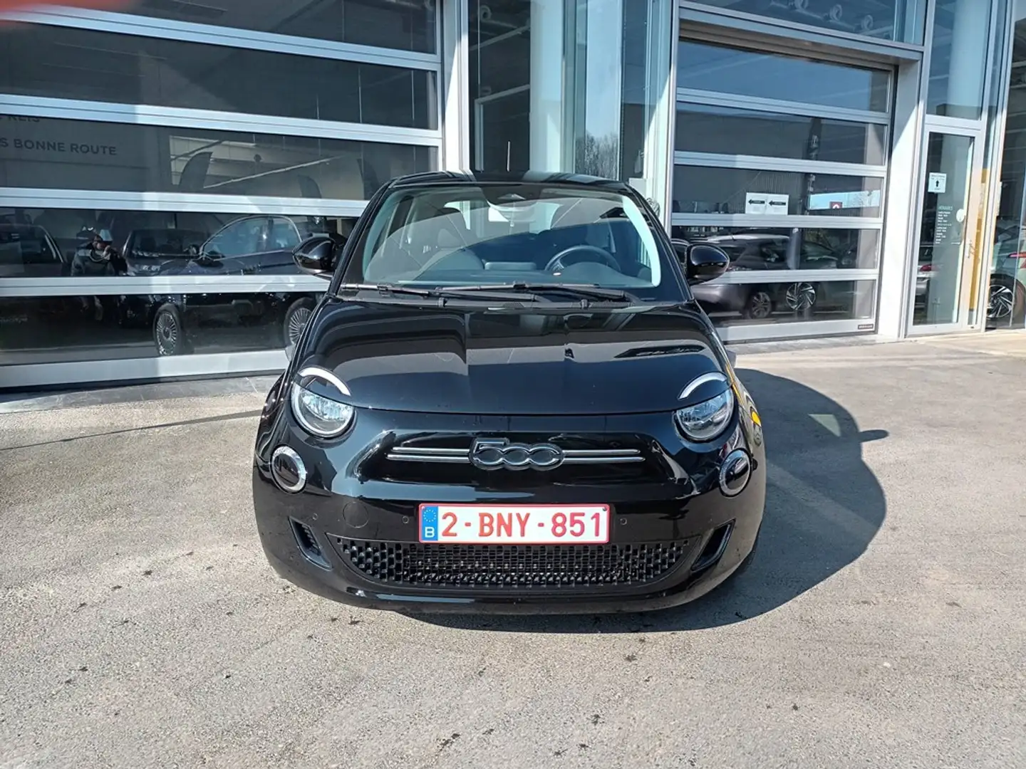 Fiat 500e 42 kWh Passion Schwarz - 1