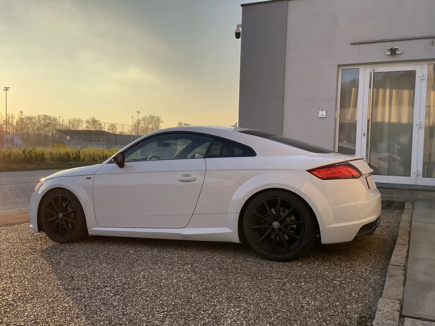 Audi TT TT Coupé 2,0 TFSI quattro Sport S-tronic Sport Weiß - 2
