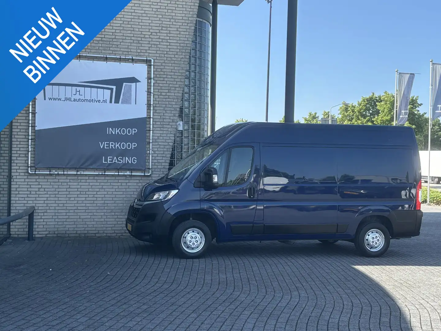 Citroen Jumper 30 2.2 BlueHDi 140 L2H2*A/C*3P Blauw - 1