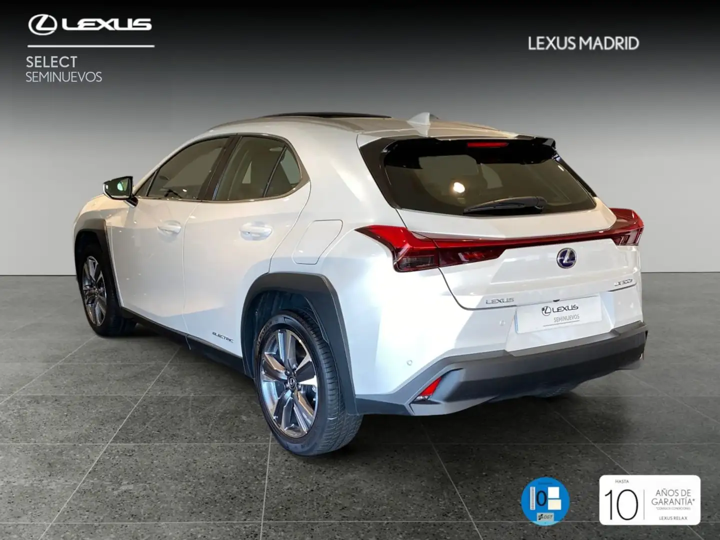Lexus UX 300e Luxury Fehér - 2