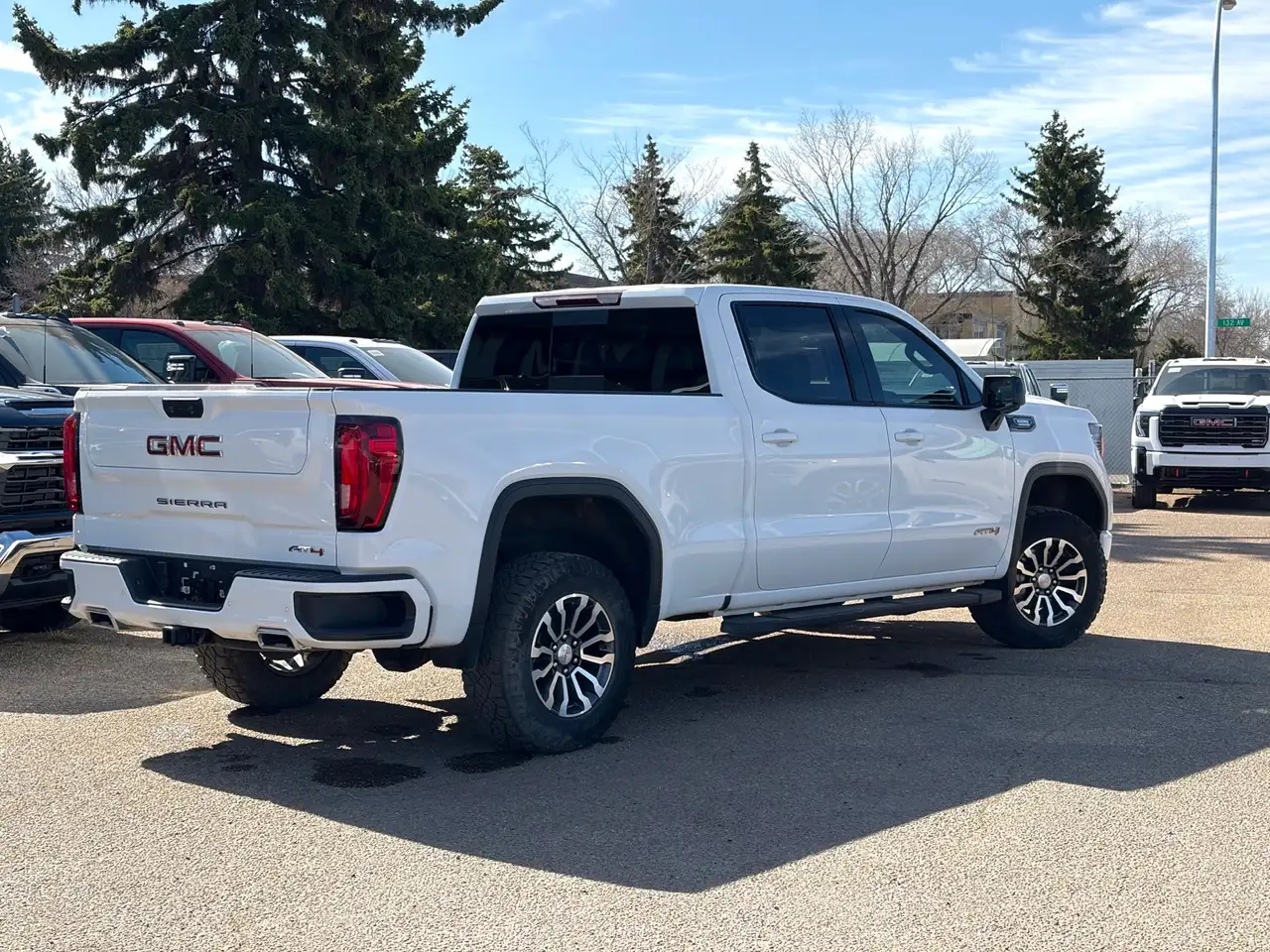 GMC Sierra 1500 снимка GMC Sierra 1500