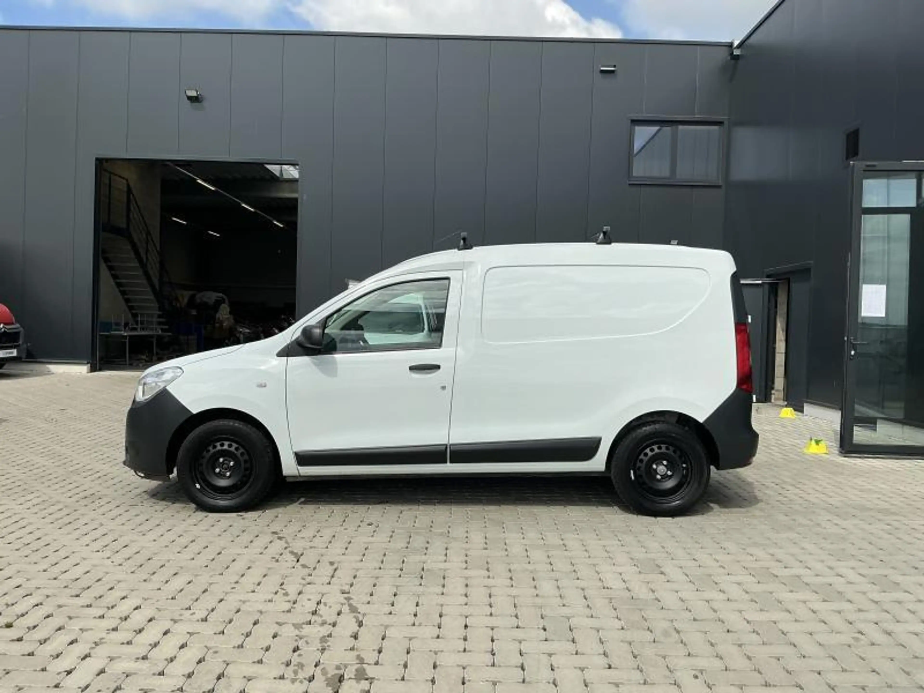 Dacia Dokker CONFORT — photo 8