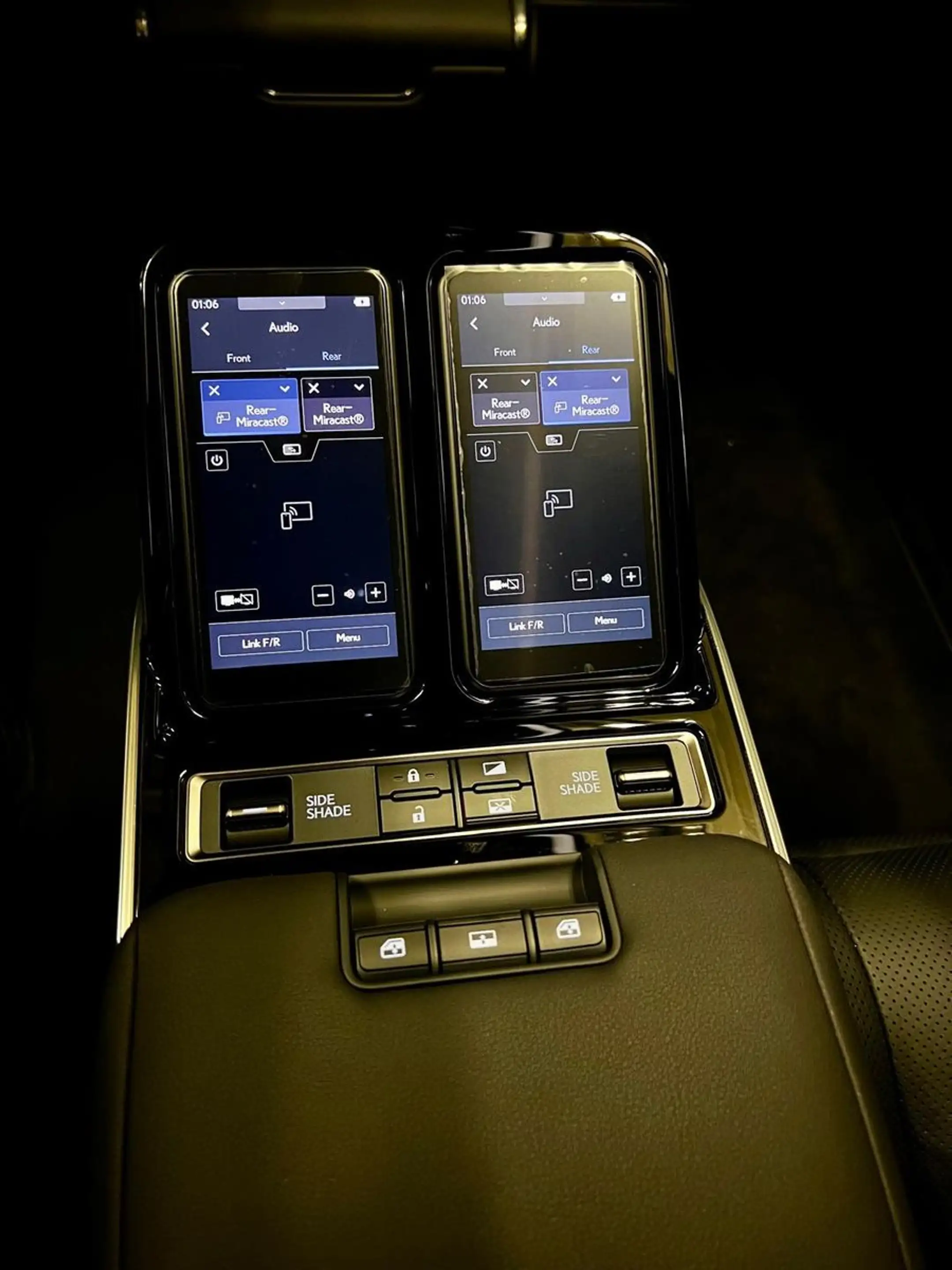 Lexus LM 350h LUXURY-4-SEATS-MASSAGE-108.390- — photo 12