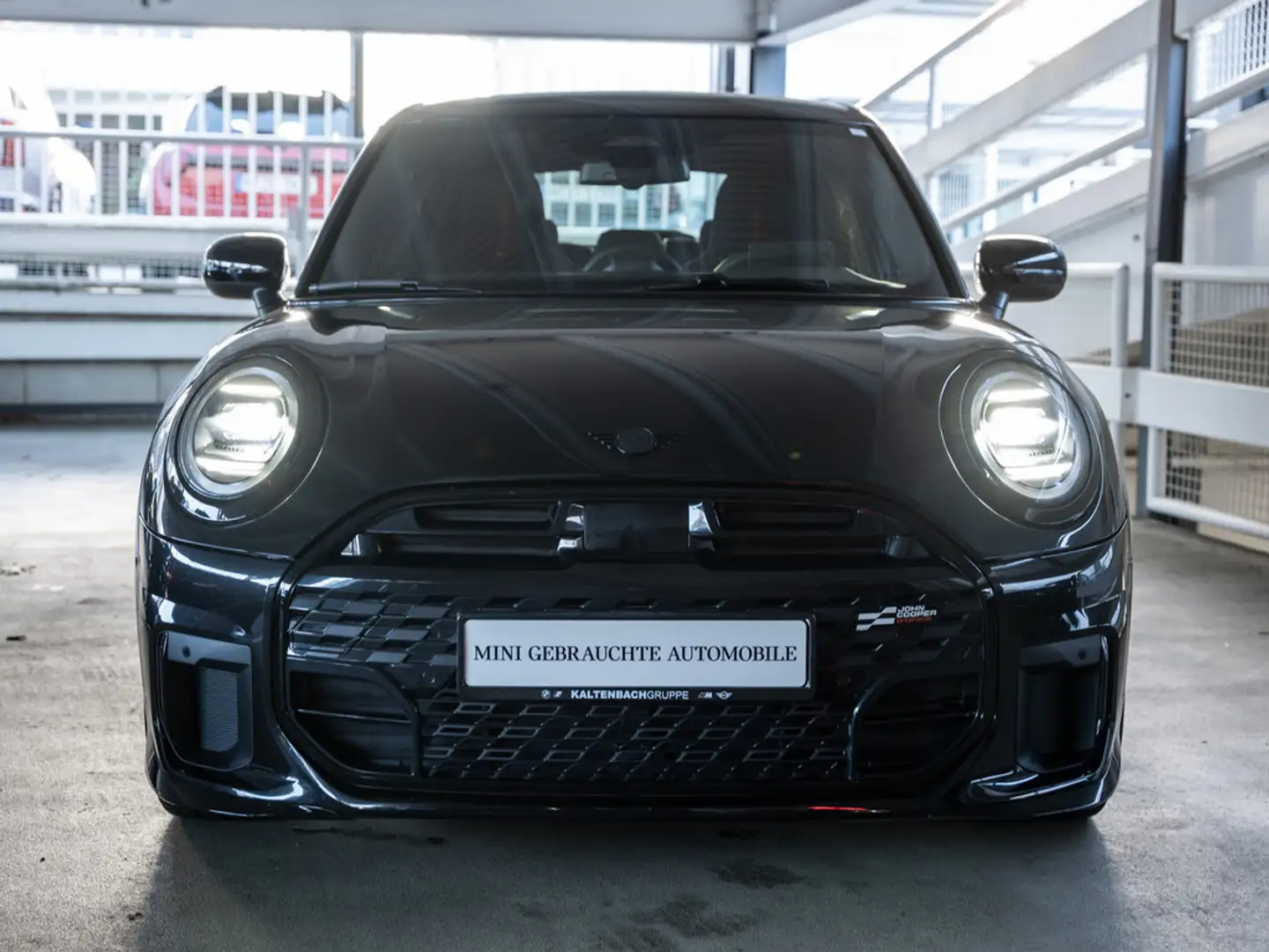 MINI Cooper S John Cooper Works Trim PANO NAVI HUD Silber - 2